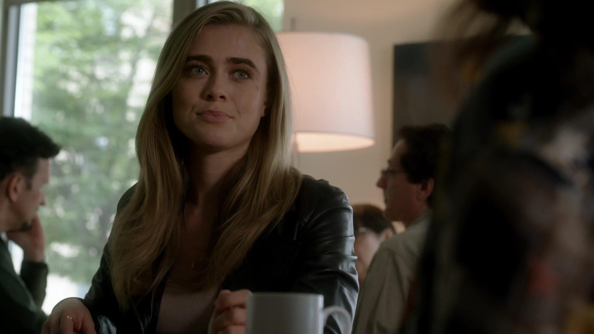 1x06_0402.jpg