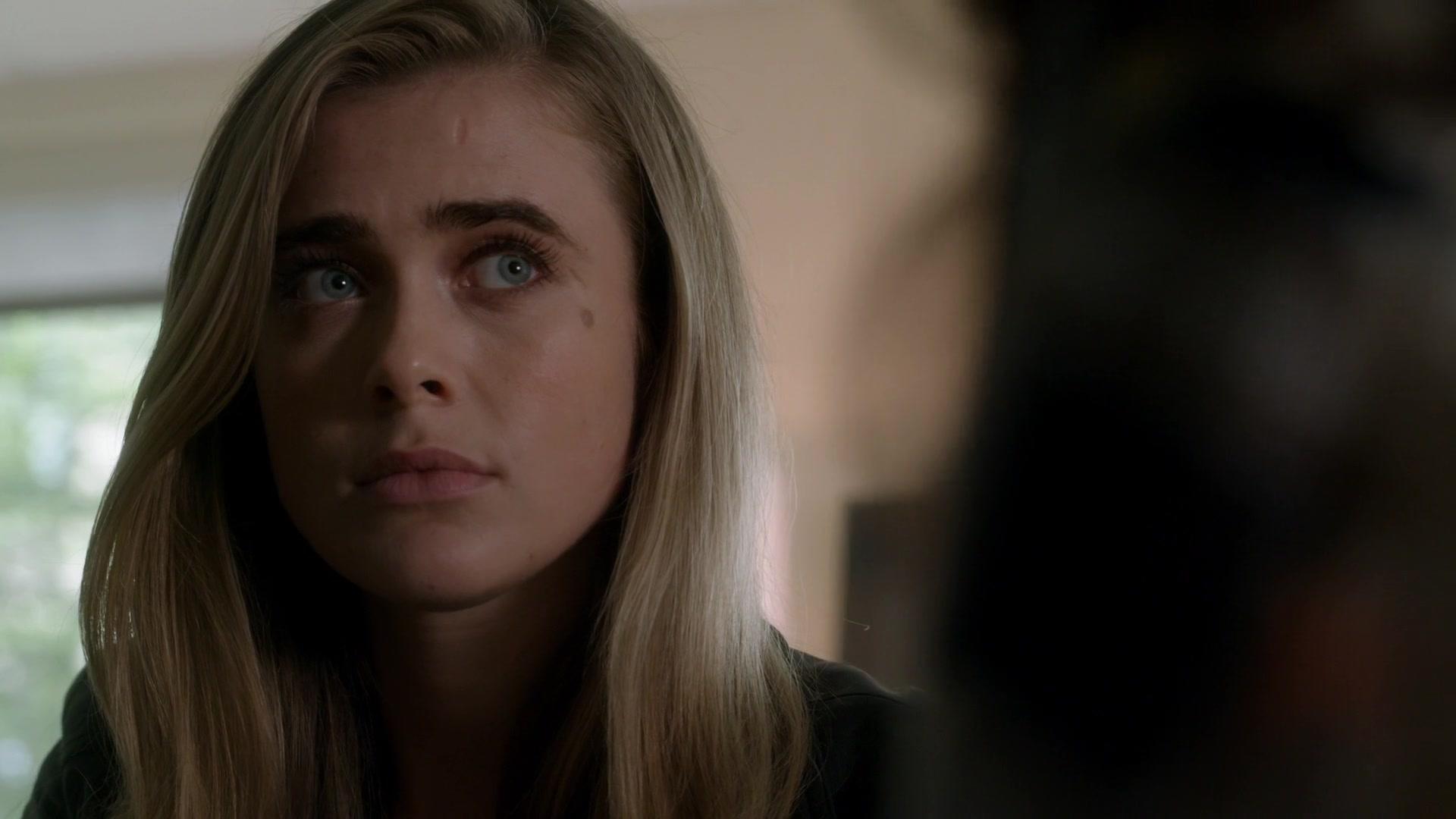 1x06_0437.jpg