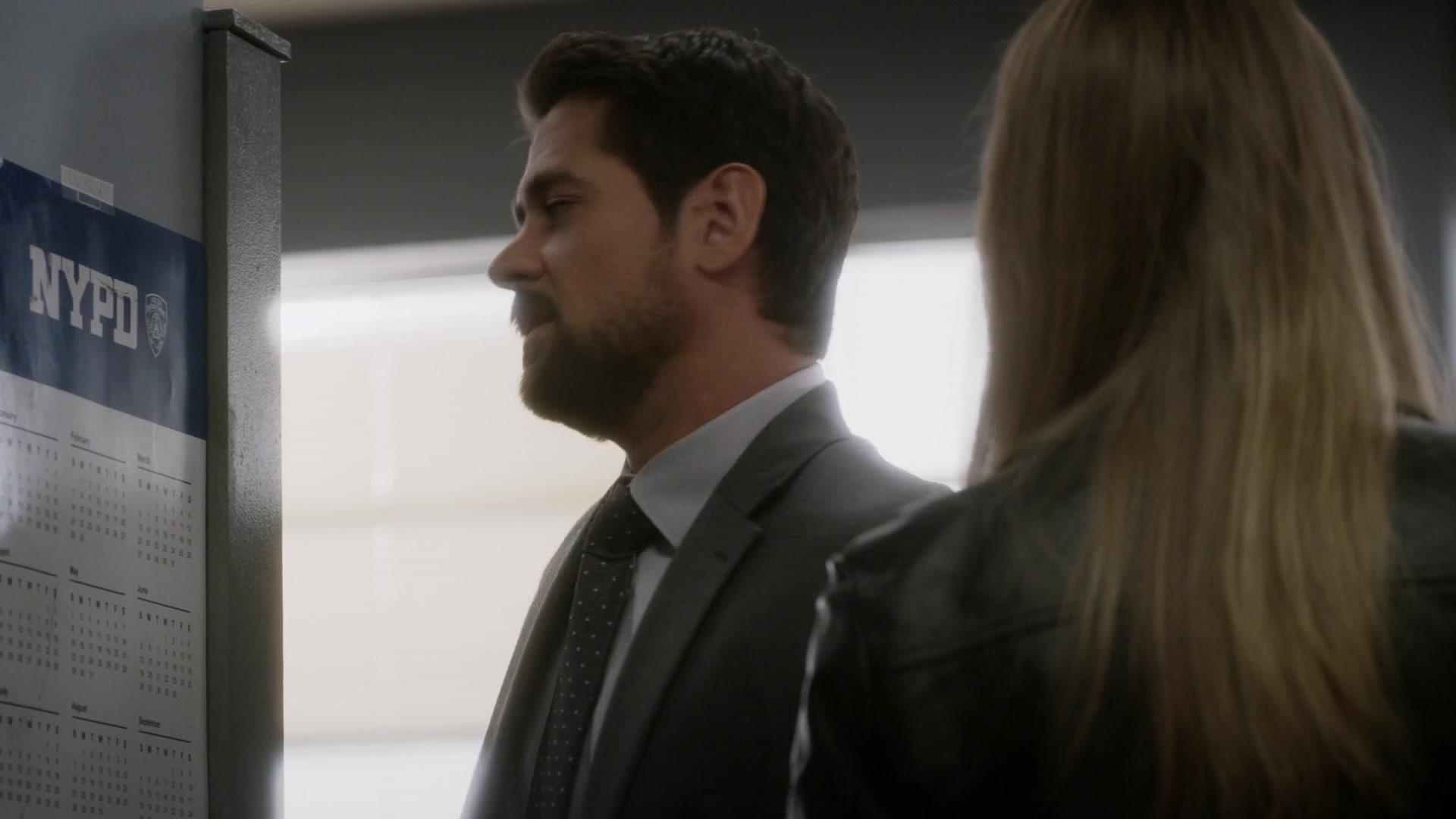 1x06_0594.jpg