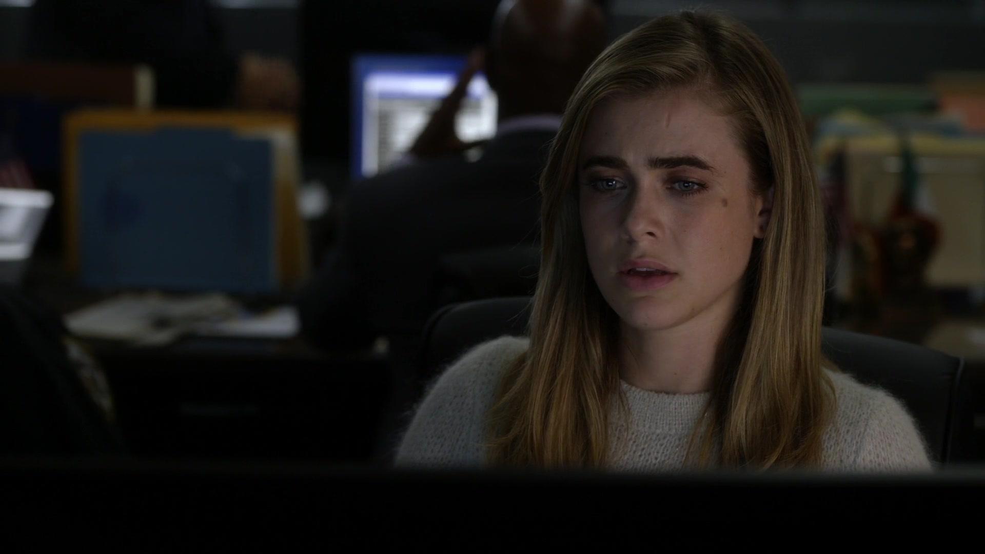 1x08_1269.jpg