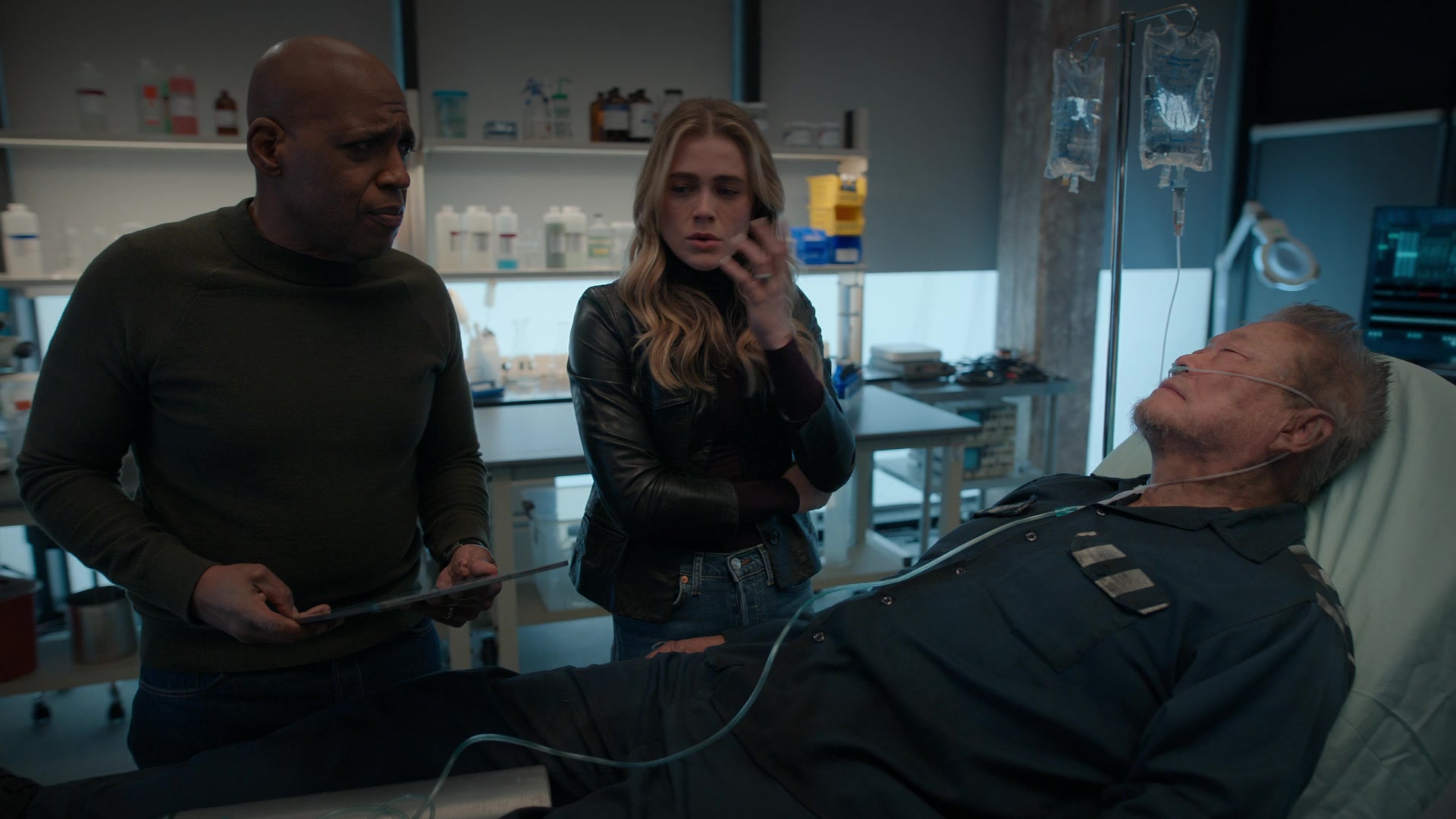 Manifest_S04E01_Touch-and-Go_1080p_NF_WEB-DL_DDP5_1_H_264-SMURF_000447.jpg