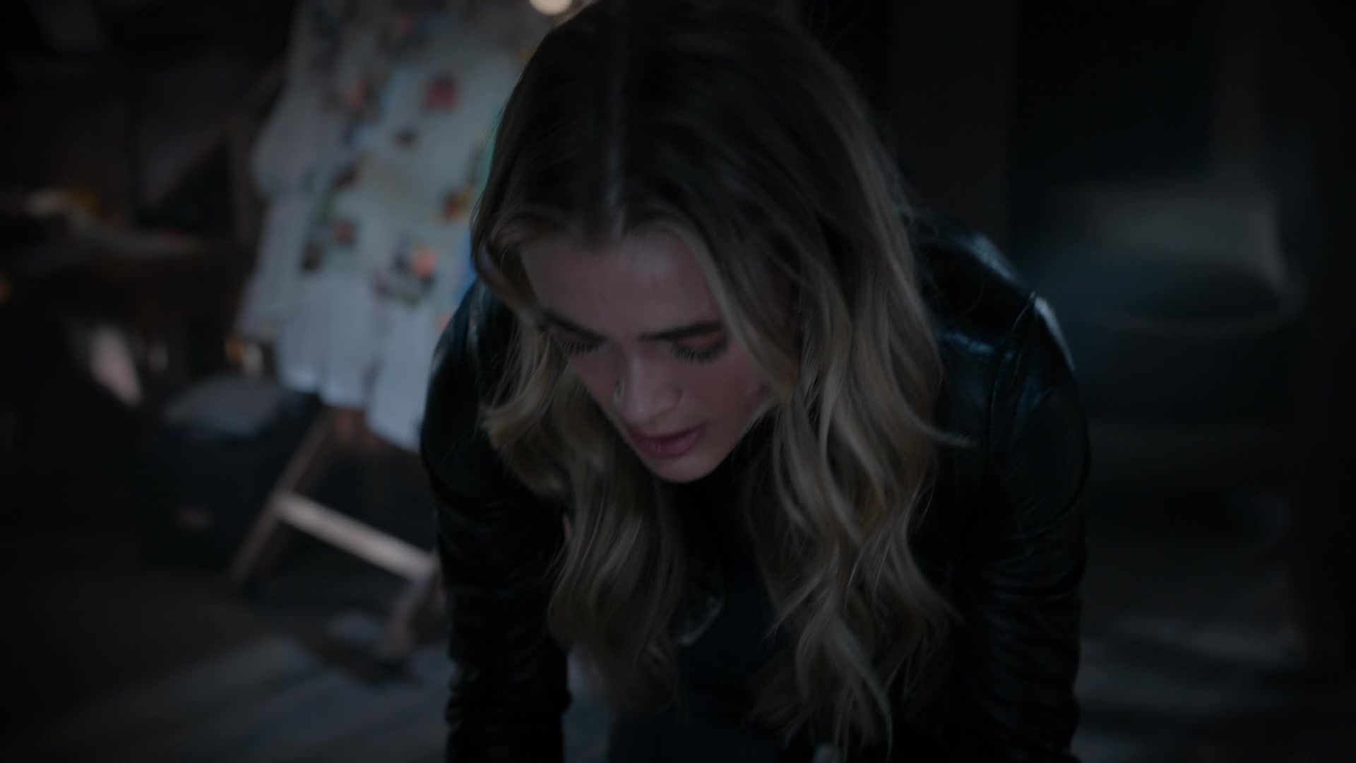 Manifest_S04E01_Touch-and-Go_1080p_NF_WEB-DL_DDP5_1_H_264-SMURF_000525.jpg