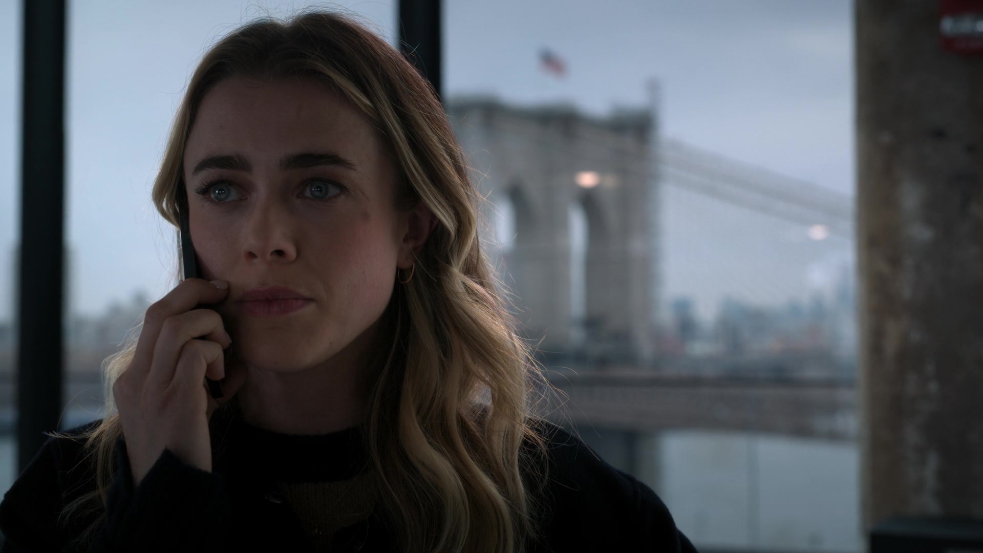 Manifest_S04E02_All-Call_1080p_NF_WEB-DL_DDP5_1_H_264-SMURF_000676.jpg