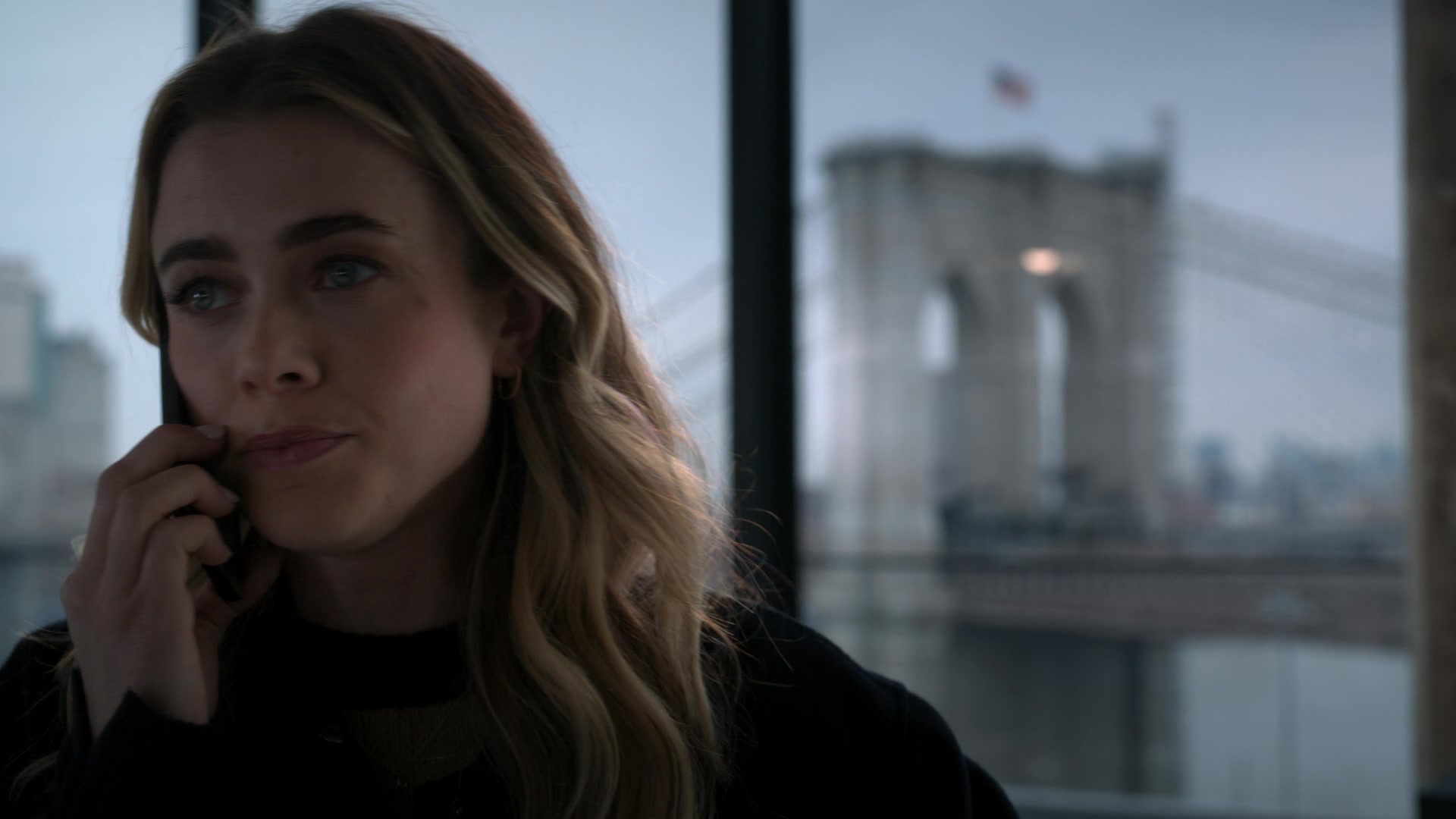 Manifest_S04E02_All-Call_1080p_NF_WEB-DL_DDP5_1_H_264-SMURF_000682.jpg