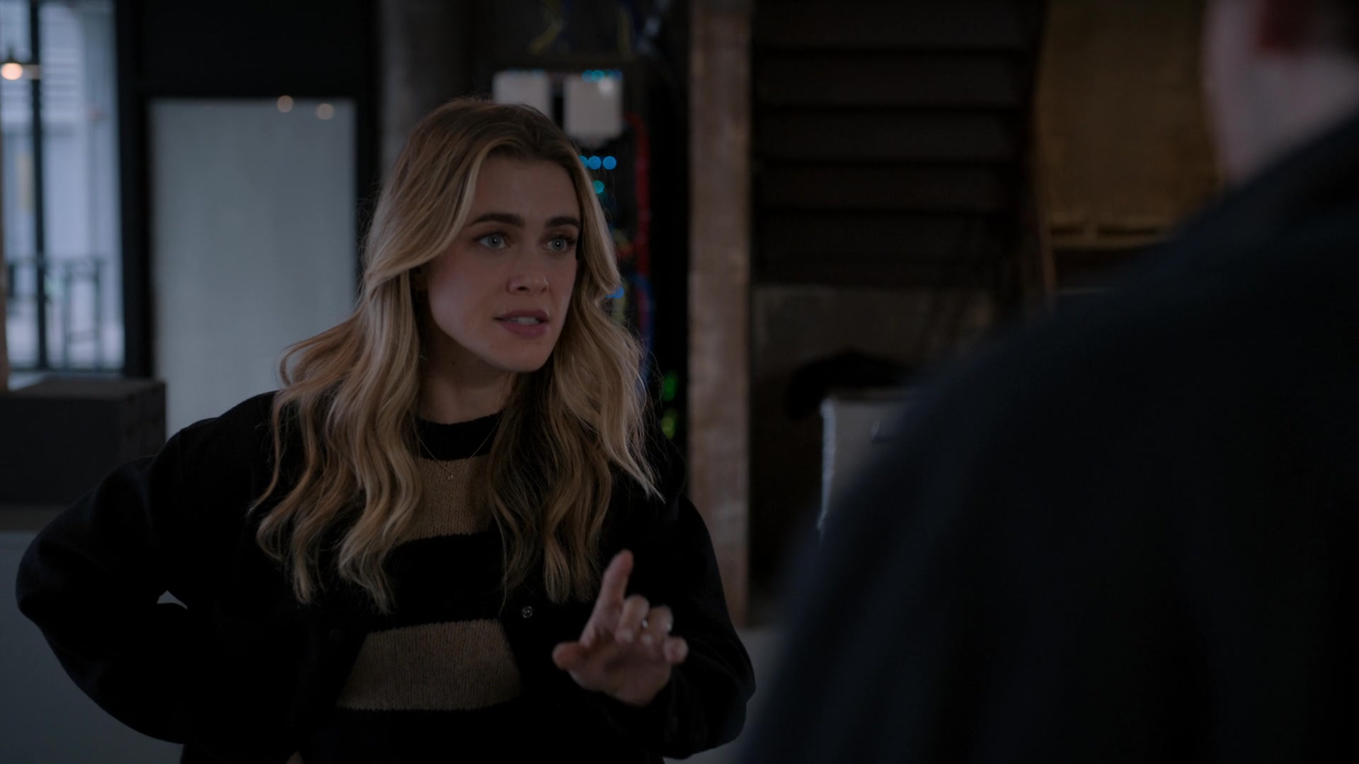 Manifest_S04E02_All-Call_1080p_NF_WEB-DL_DDP5_1_H_264-SMURF_000848.jpg