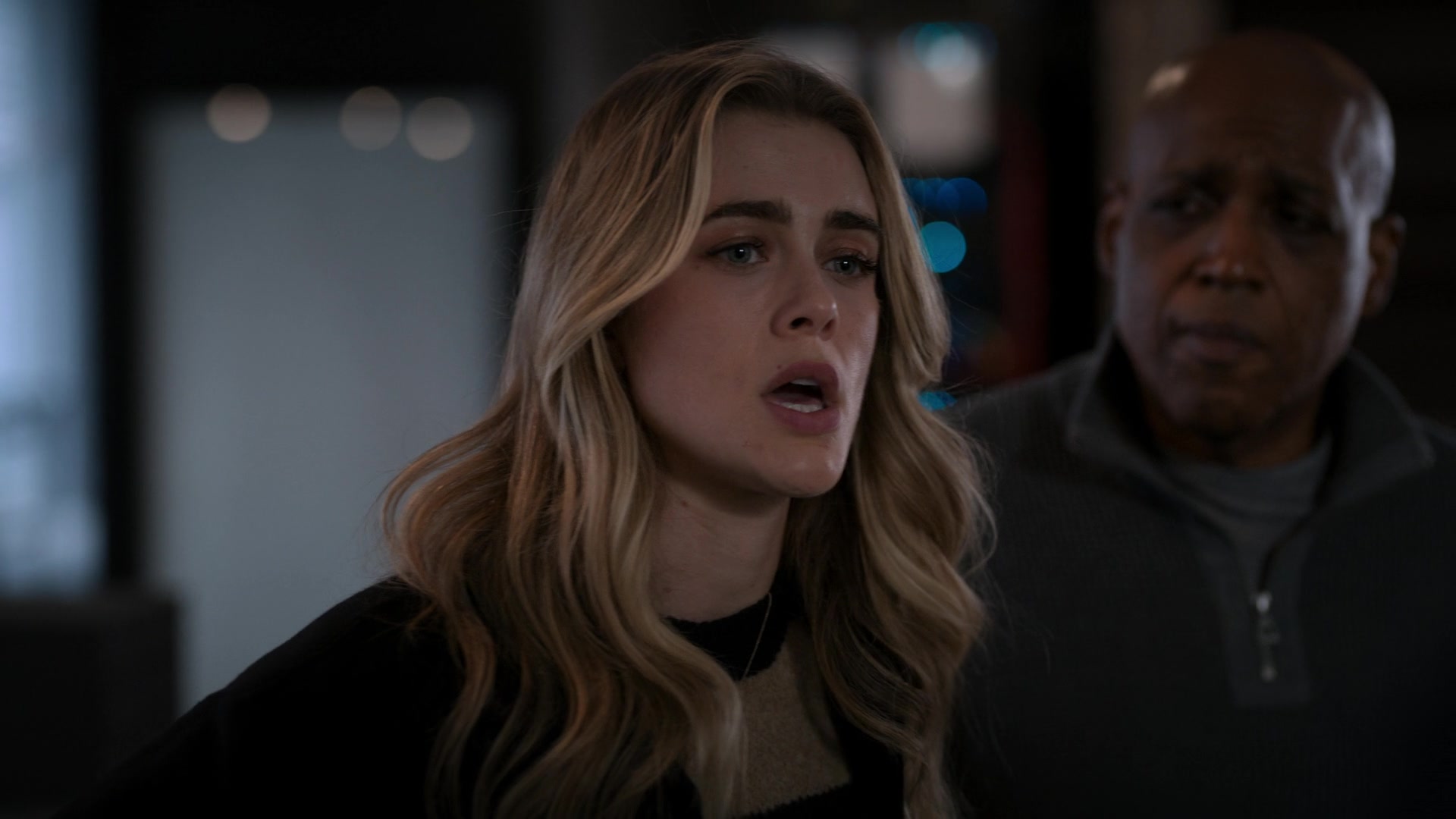 Manifest_S04E02_All-Call_1080p_NF_WEB-DL_DDP5_1_H_264-SMURF_000857.jpg