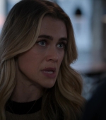 Manifest_S04E02_All-Call_1080p_NF_WEB-DL_DDP5_1_H_264-SMURF_000842.jpg