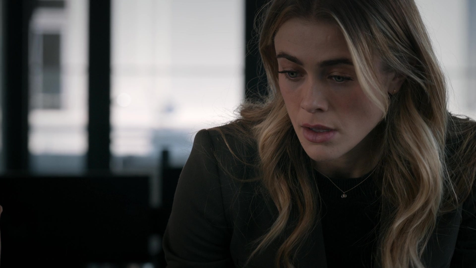 Manifest_S04E03_High_Flight_1080p_NF_WEB-DL_DDP5_1_H_264-SMURF_000406.jpg