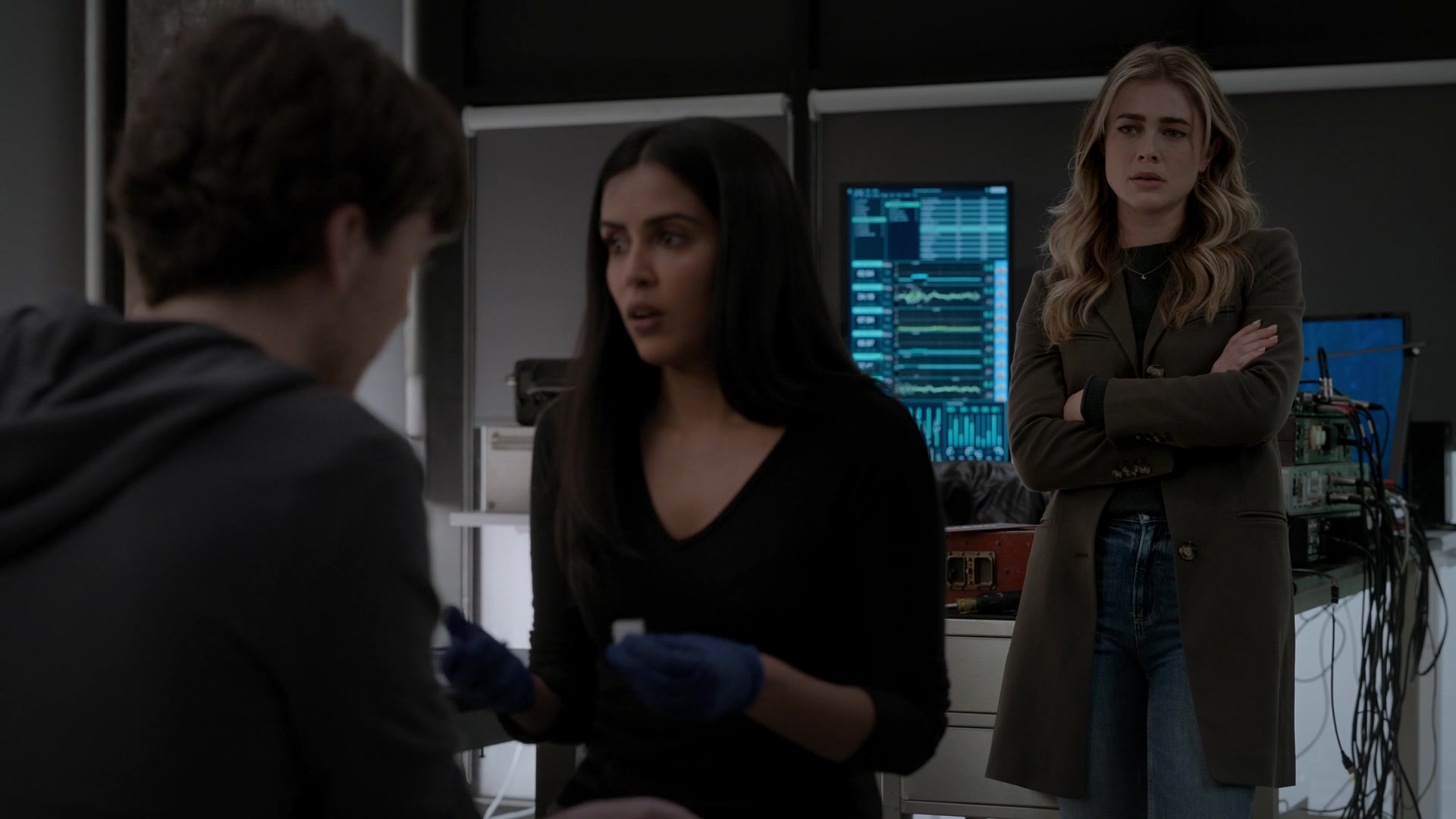 Manifest_S04E03_High_Flight_1080p_NF_WEB-DL_DDP5_1_H_264-SMURF_000485.jpg