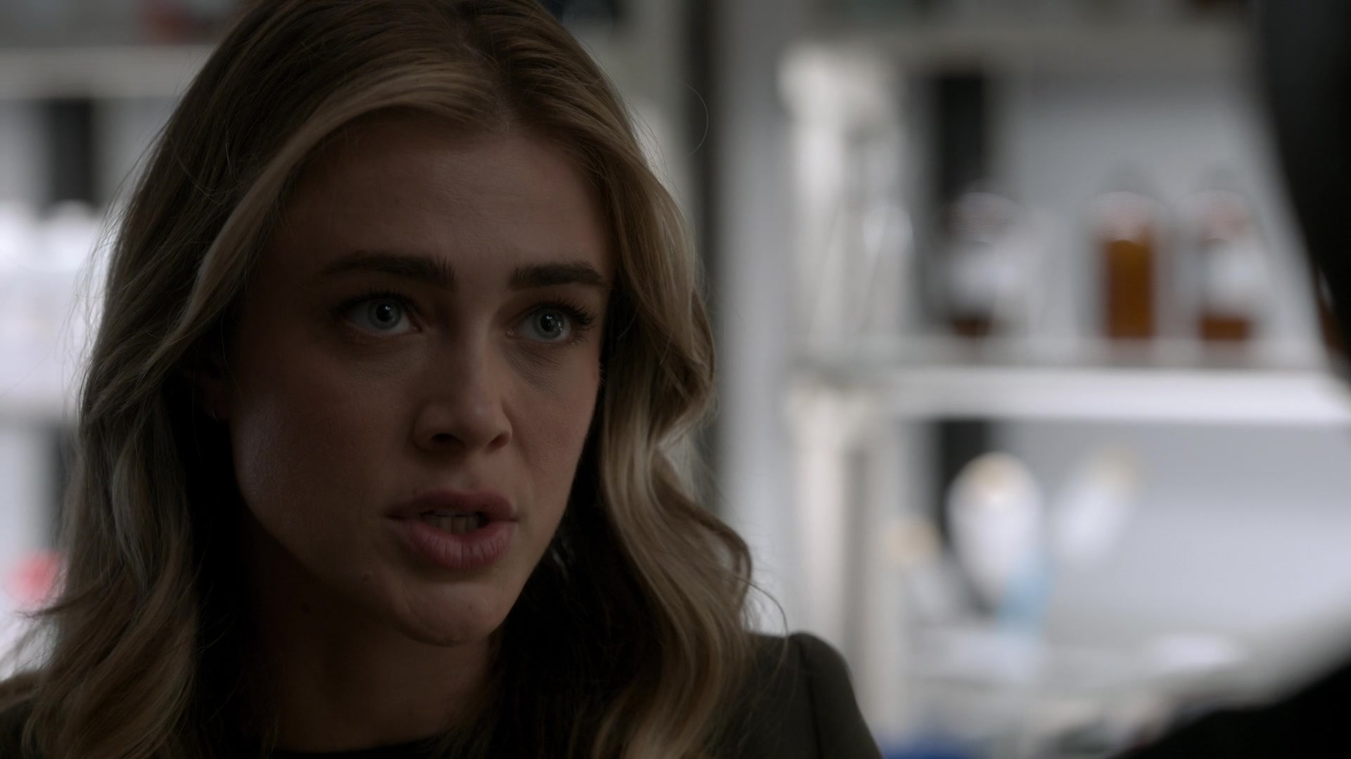 Manifest_S04E03_High_Flight_1080p_NF_WEB-DL_DDP5_1_H_264-SMURF_000501.jpg