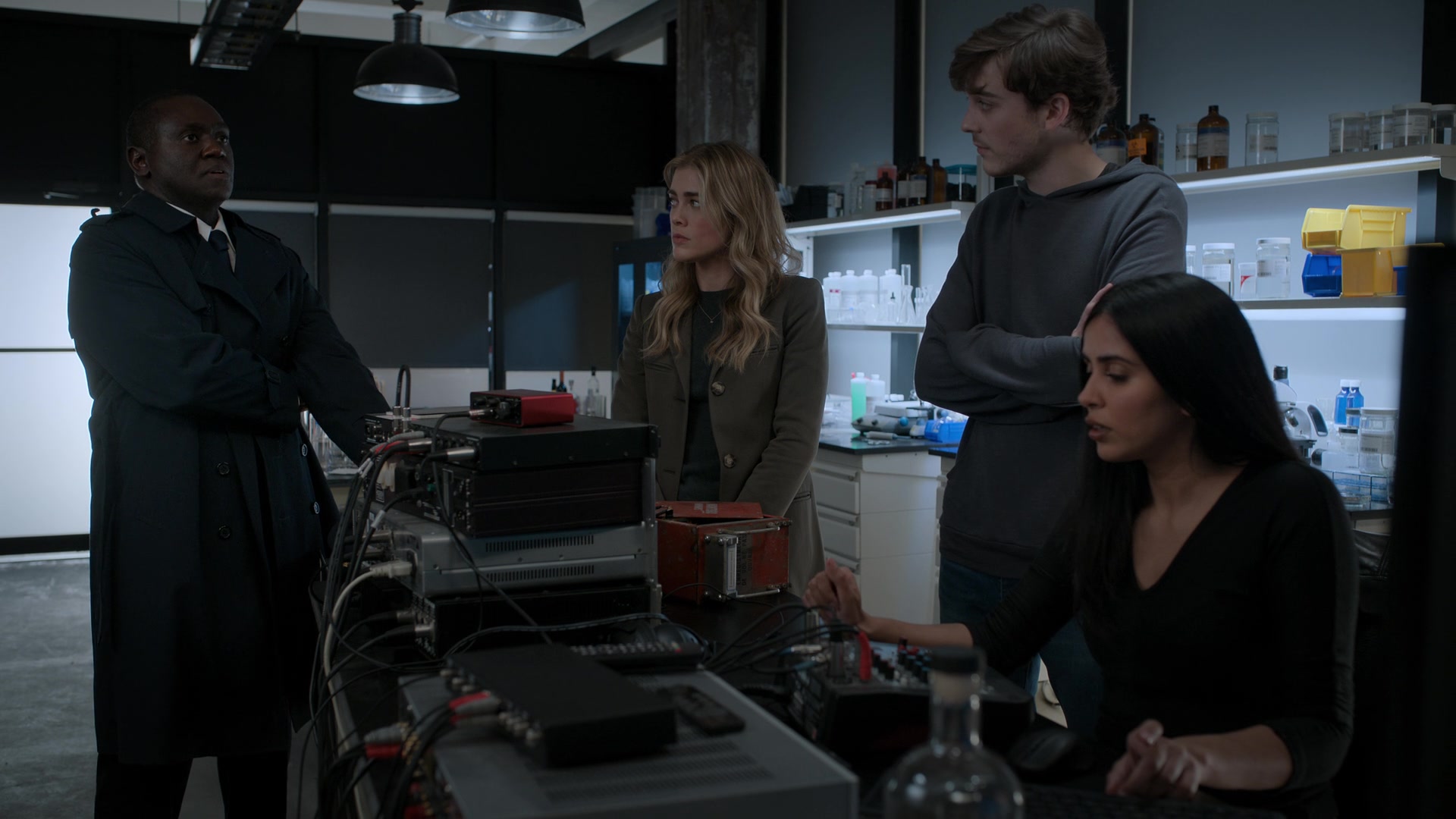 Manifest_S04E03_High_Flight_1080p_NF_WEB-DL_DDP5_1_H_264-SMURF_000579.jpg