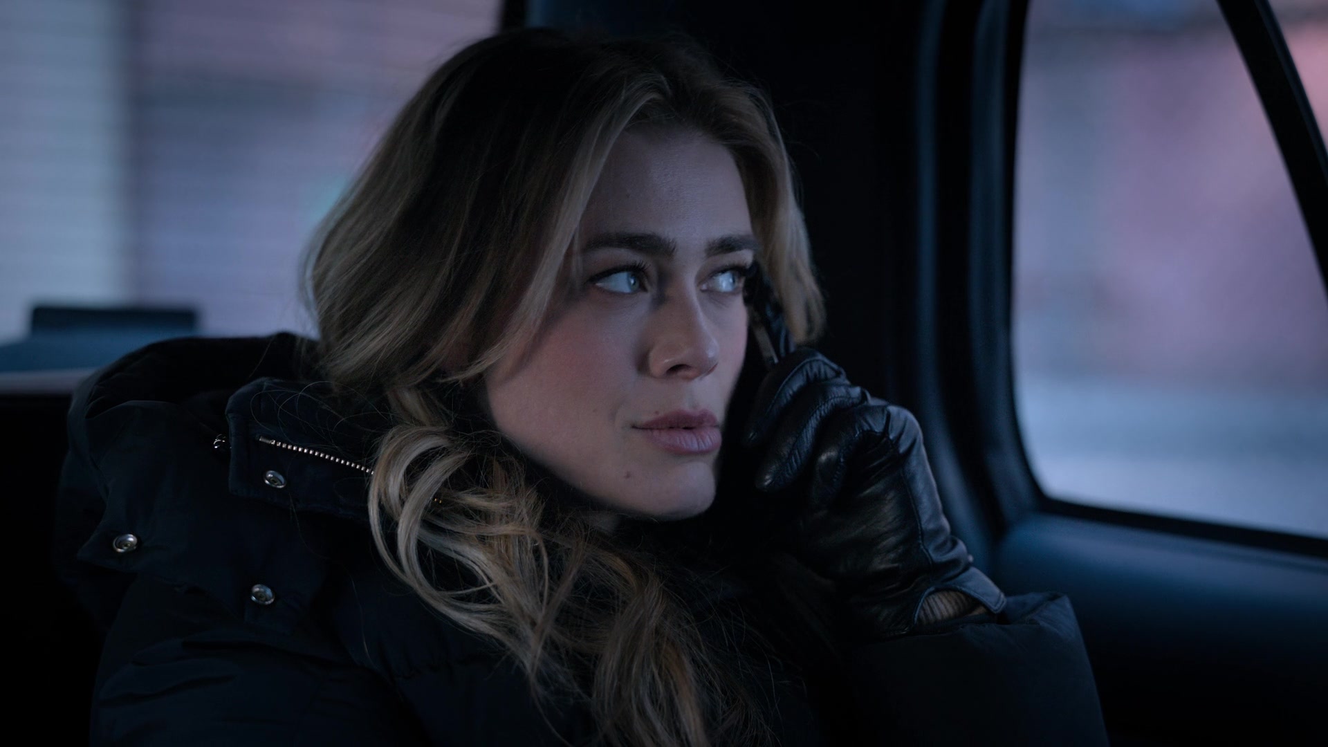 Manifest_S04E06_Relative_Bearing_1080p_NF_WEB-DL_DDP5_1_H_264-SMURF_000712.jpg