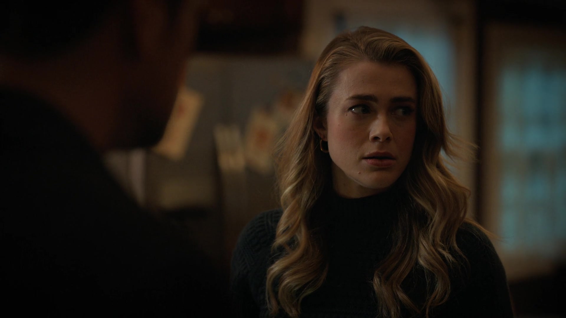 Manifest_S04E08_Full_Upright_and_Locked_Position_1080p_NF_WEB-DL_DDP5_1_H_264-SMURF_000083.jpg