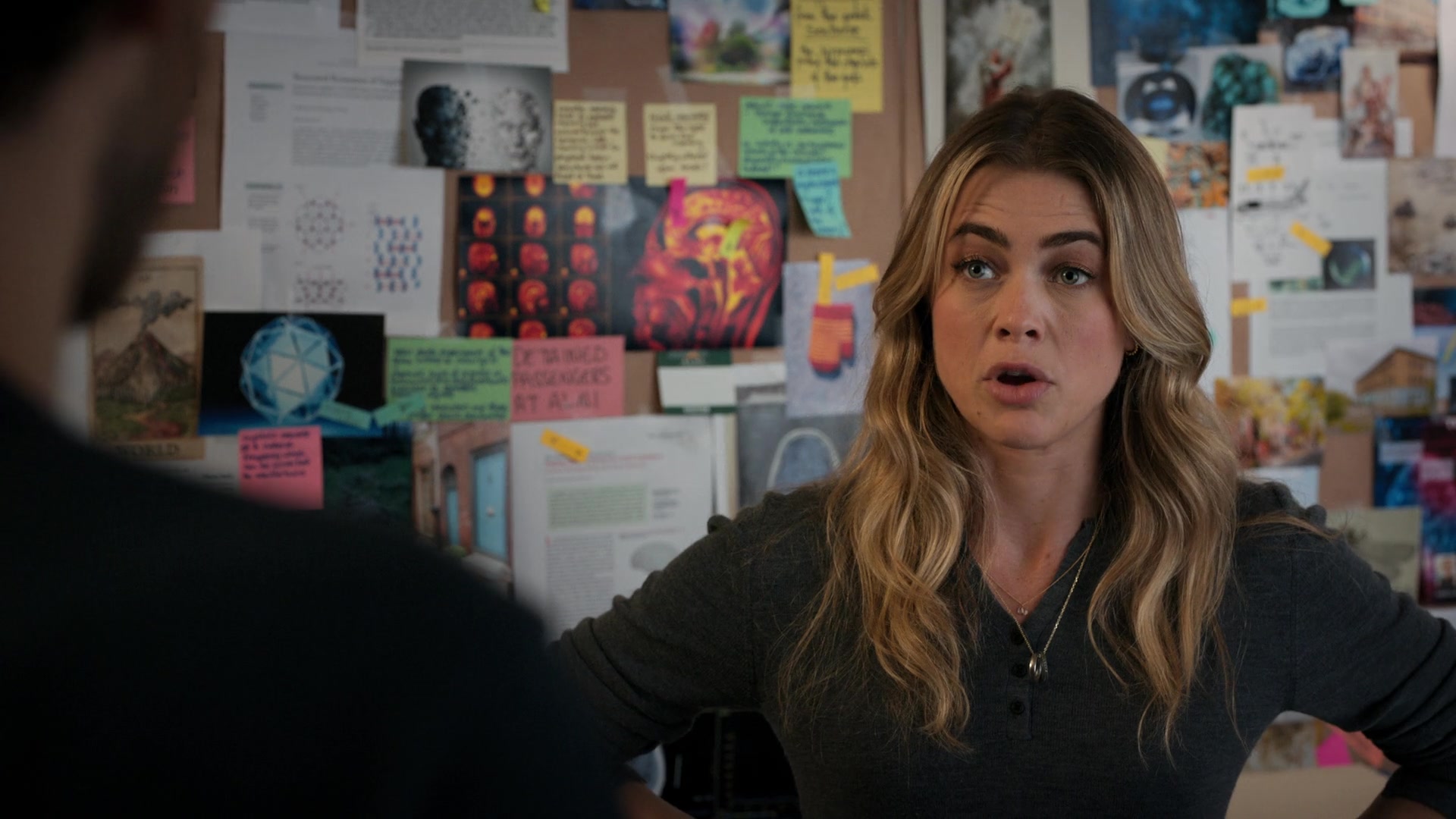 Manifest_S04E17_1080p_WEB_H264-CAKES_000163.jpg