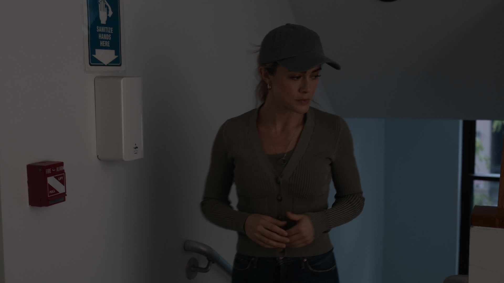 Manifest_S04E18_1080p_WEB_H264-CAKES_000362.jpg