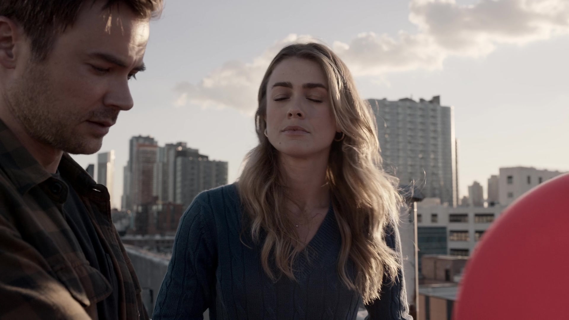 Manifest_S04E18_1080p_WEB_H264-CAKES_000422.jpg
