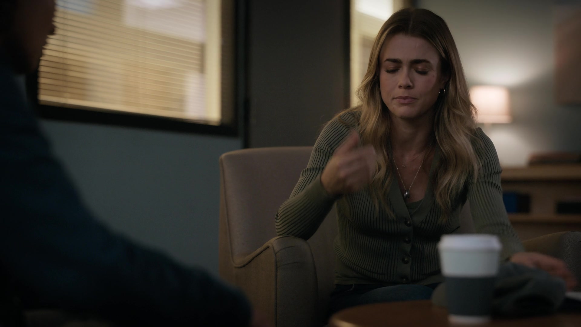 Manifest_S04E18_1080p_WEB_H264-CAKES_000760.jpg