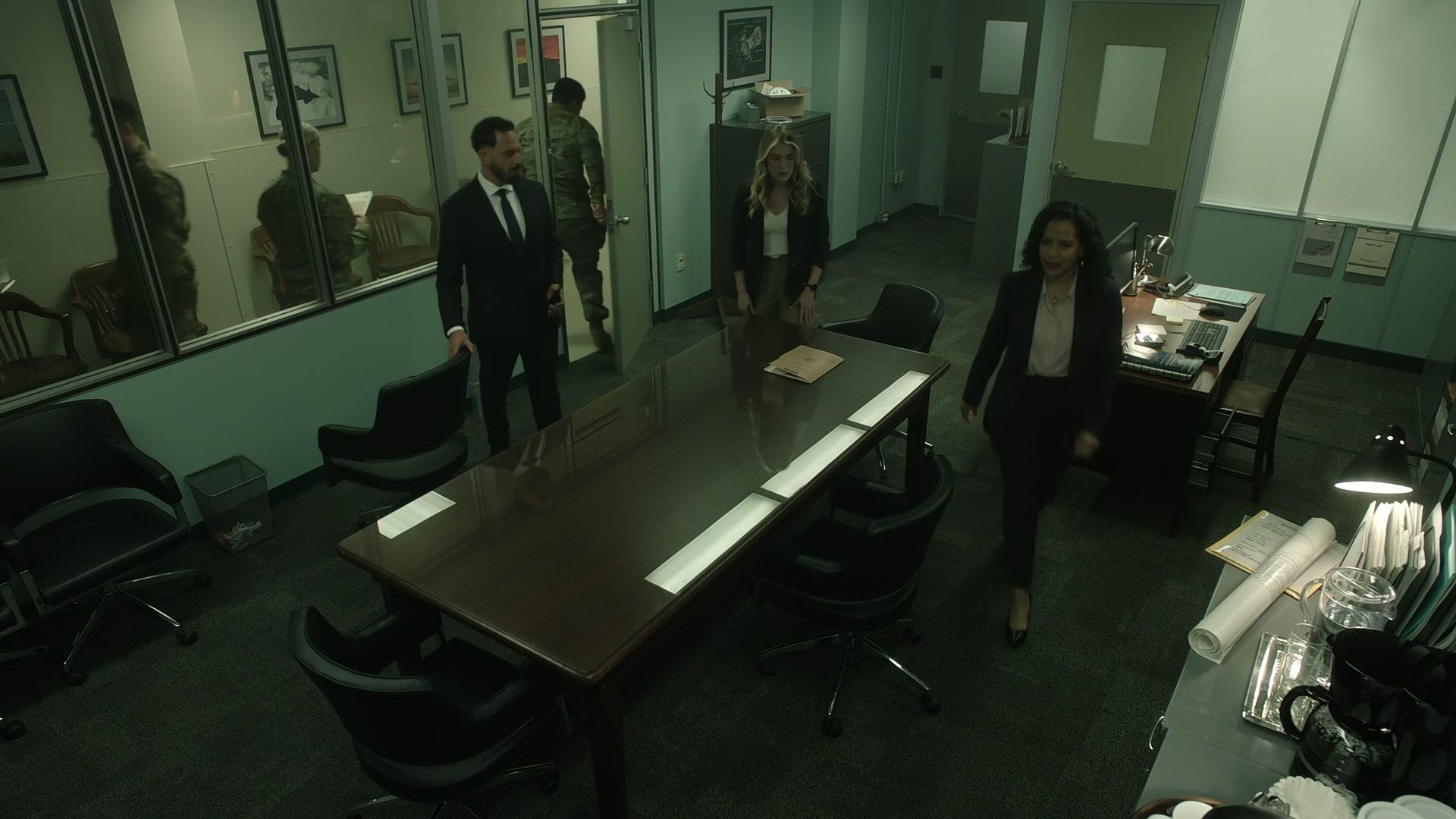 1x01_0421.jpg 1x01_0421.jpg