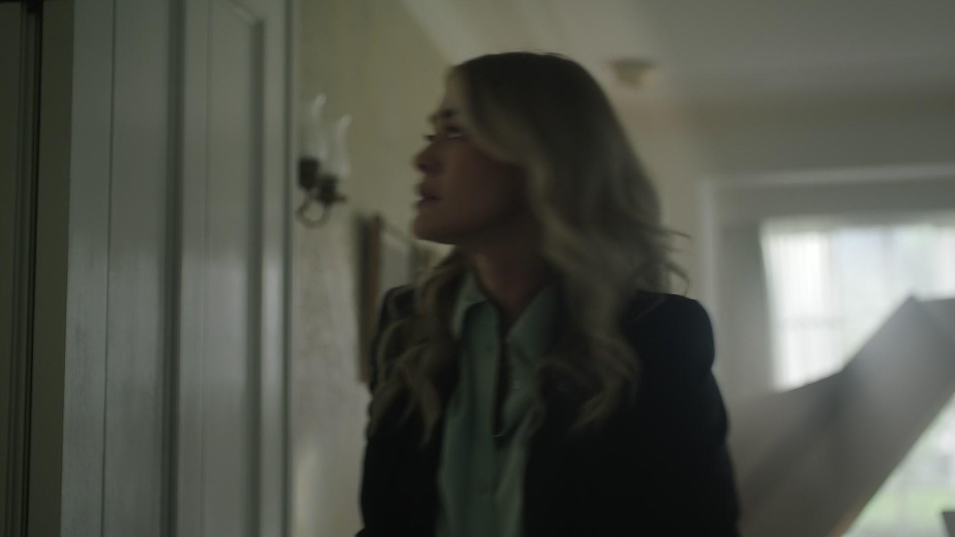 1x02_2214.jpg