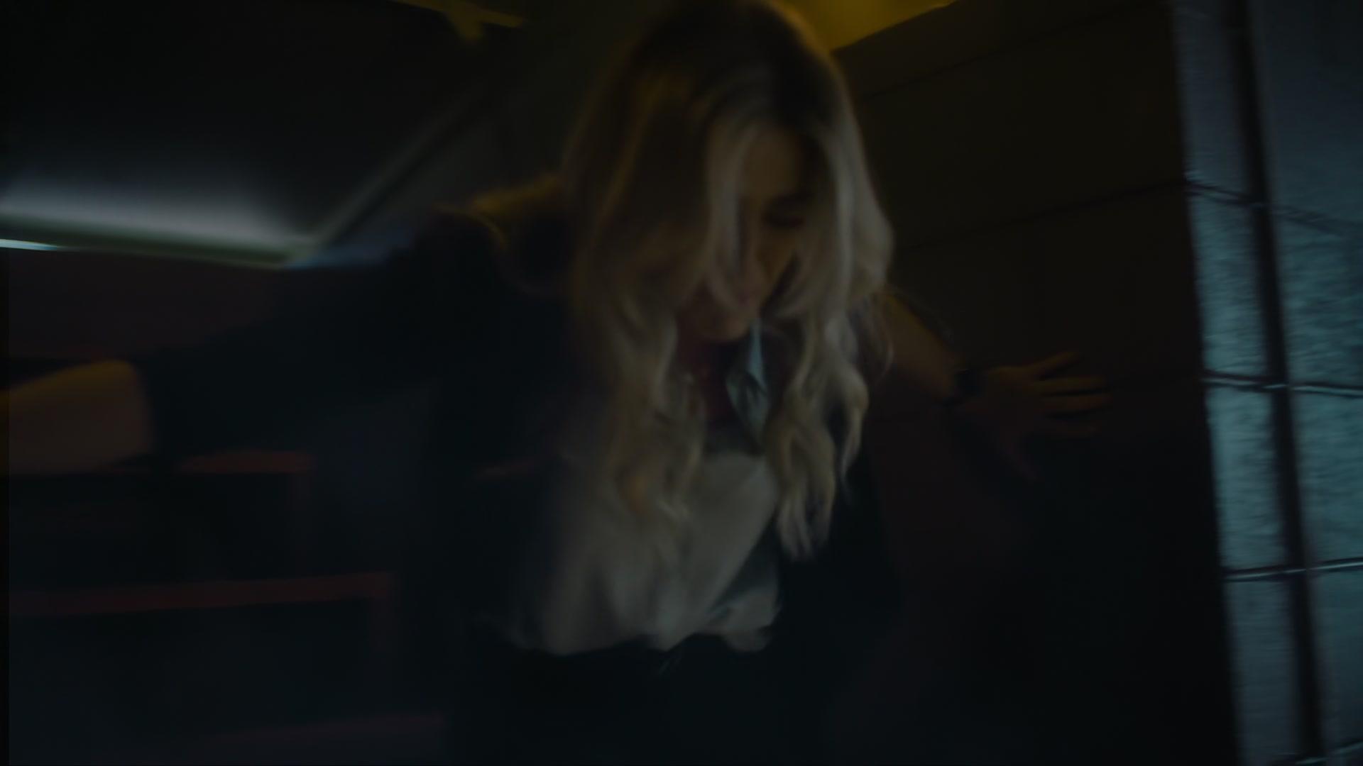 1x02_2396.jpg