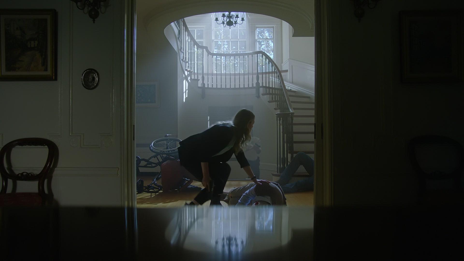 1x02_2594.jpg