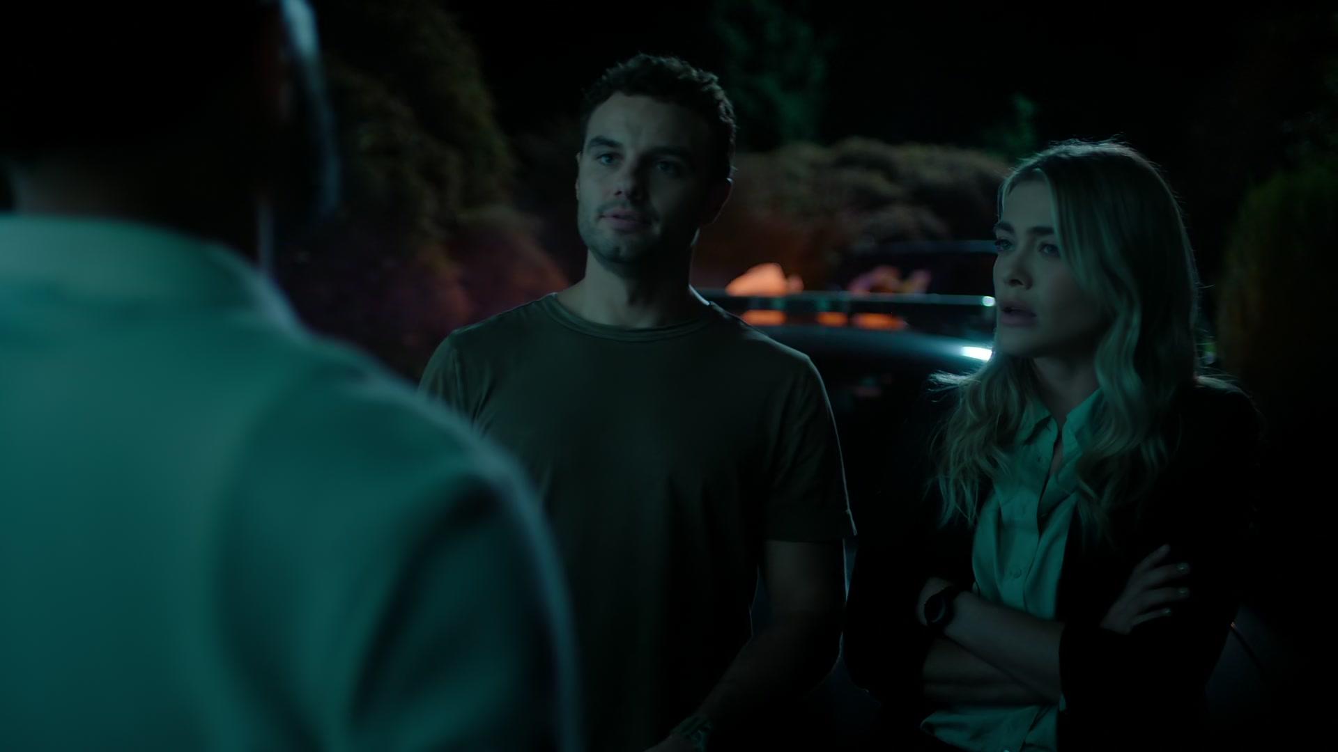 1x02_2618.jpg