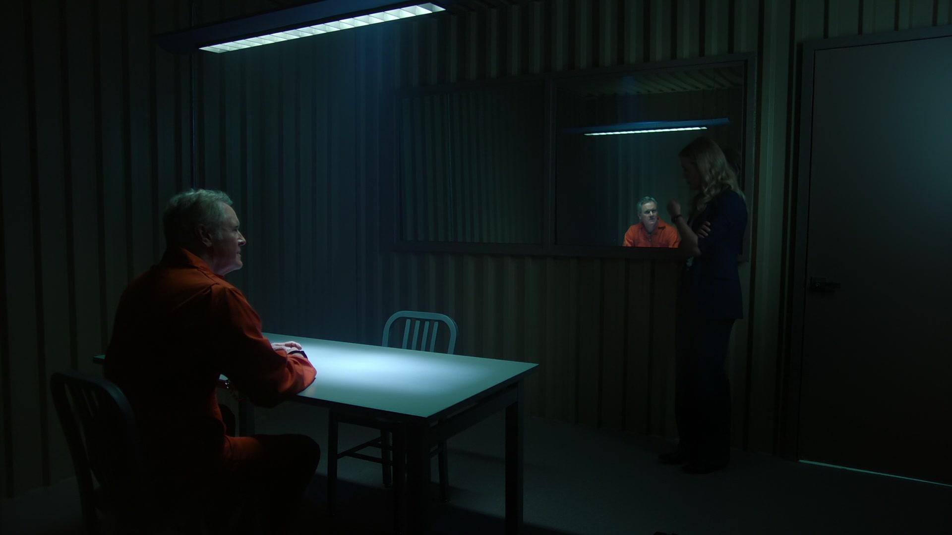 1x02_2783.jpg