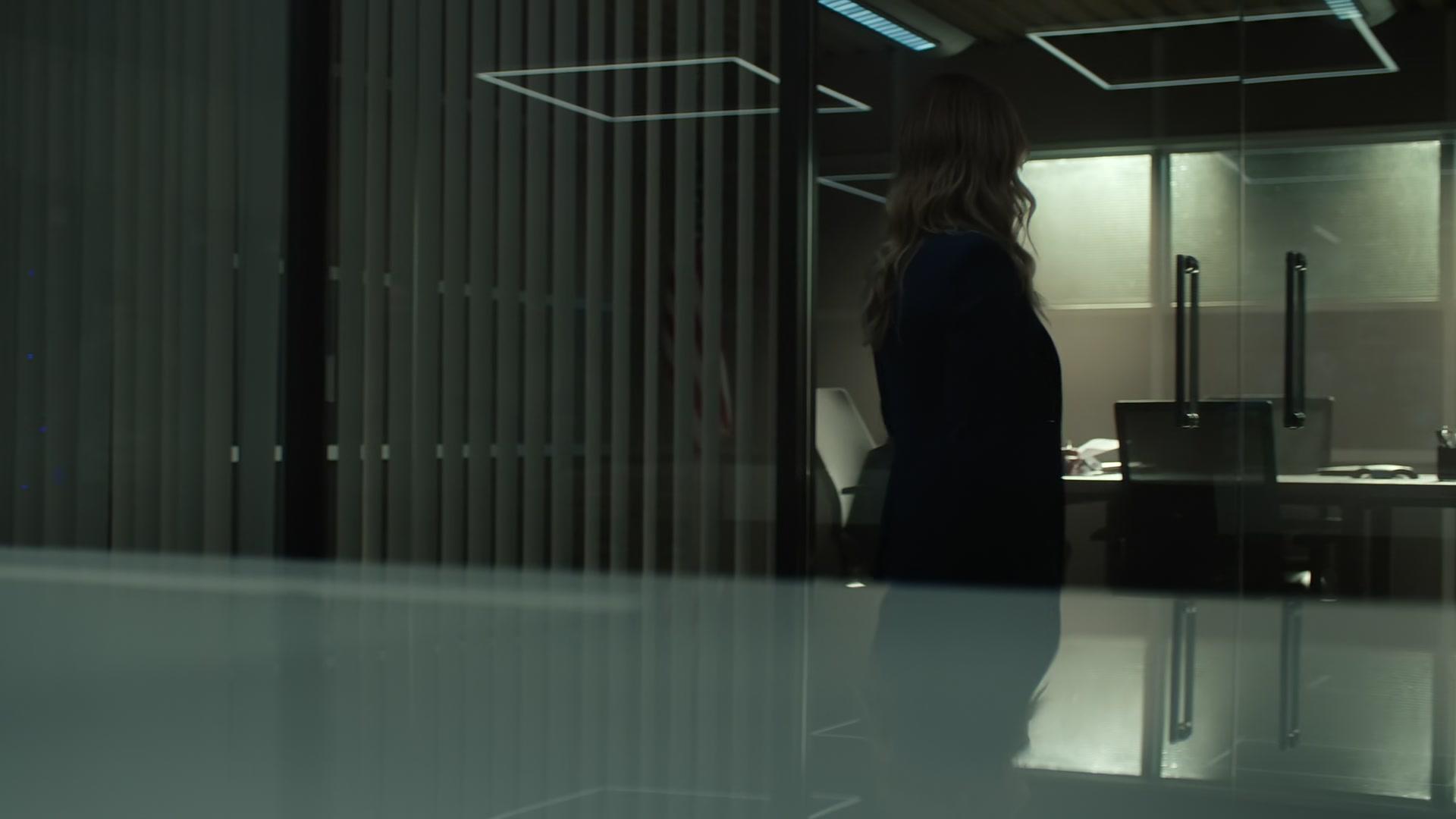 1x02_2923.jpg