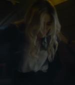 1x02_2396.jpg