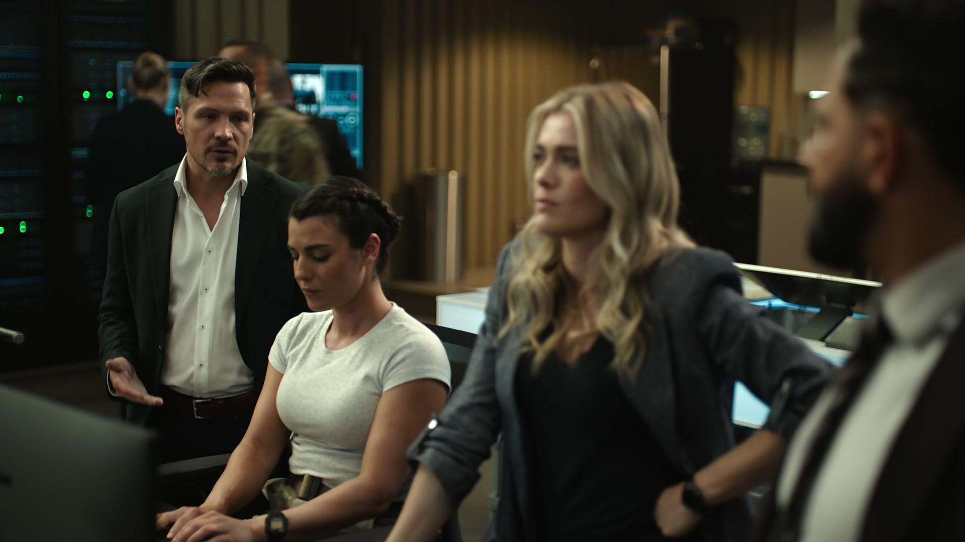 1x07_0464.jpg