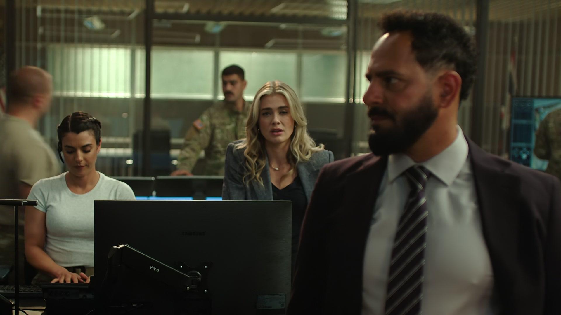 1x07_0498.jpg