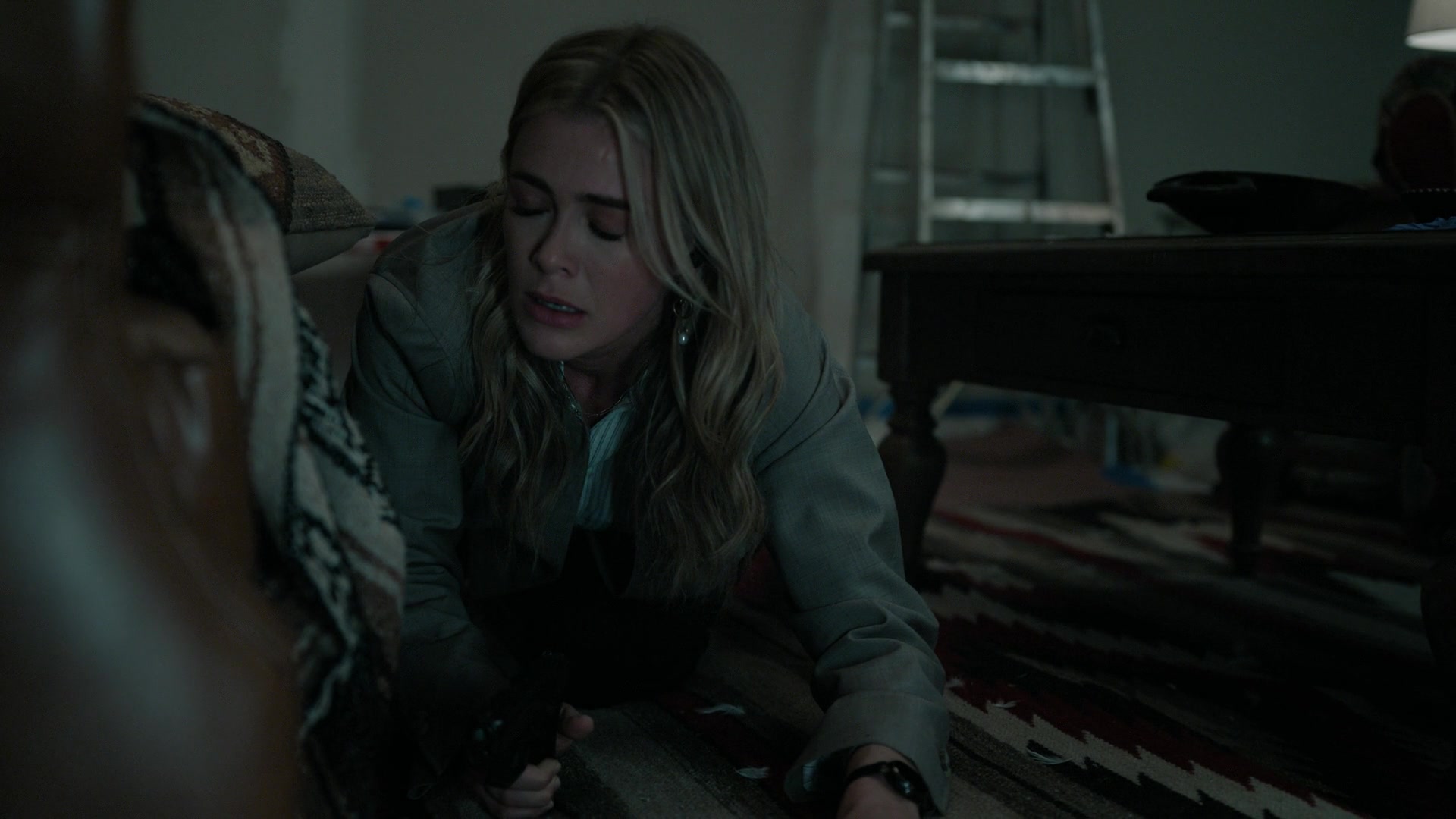 melissaroxburgharchives_thehuntingparty_caps_2x02__000981.jpg