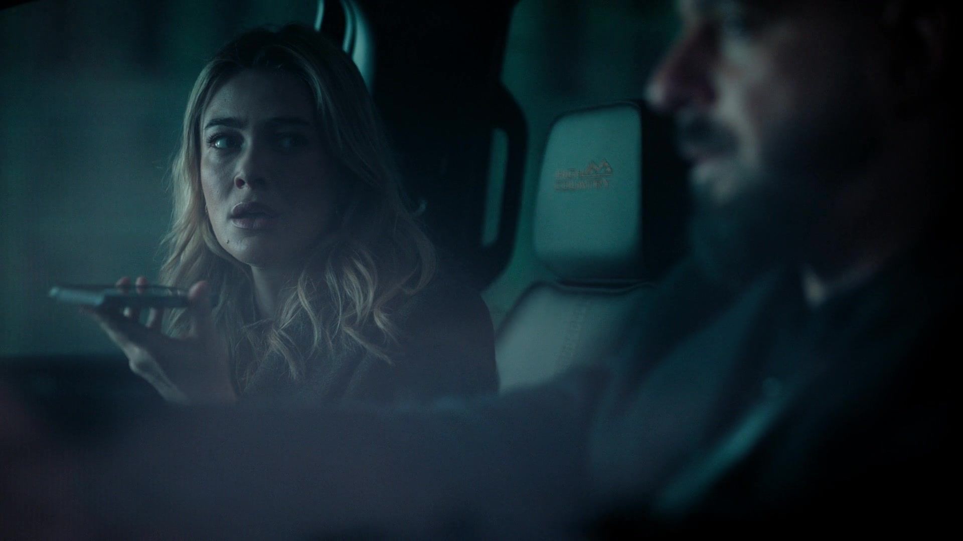 melissaroxburgharchives_thehuntingparty_2x05_caps_0271.jpg