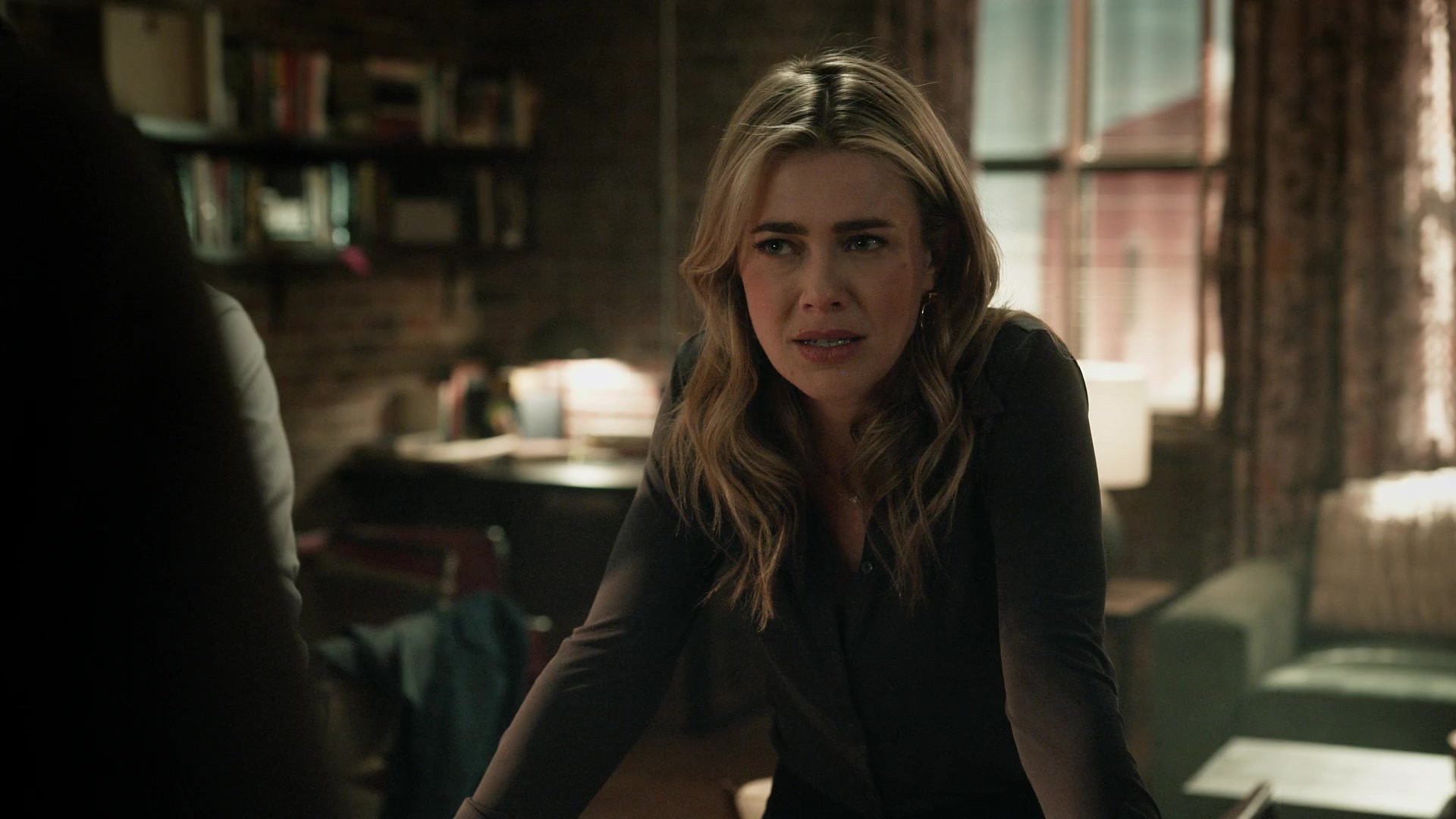 melissaroxburgharchives_thehuntingparty_3x08_caps_0021.jpg