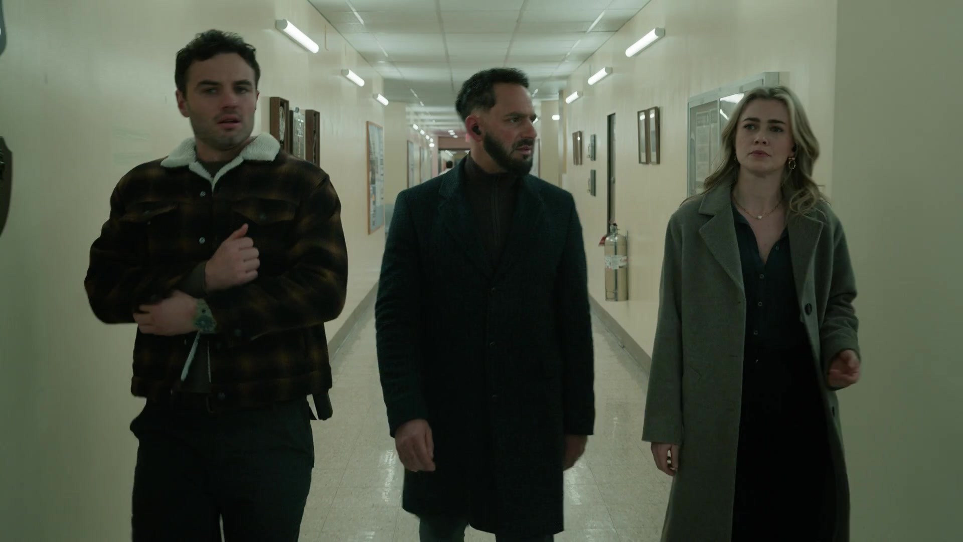 melissaroxburgharchives_thehuntingparty_3x08_caps_0175.jpg