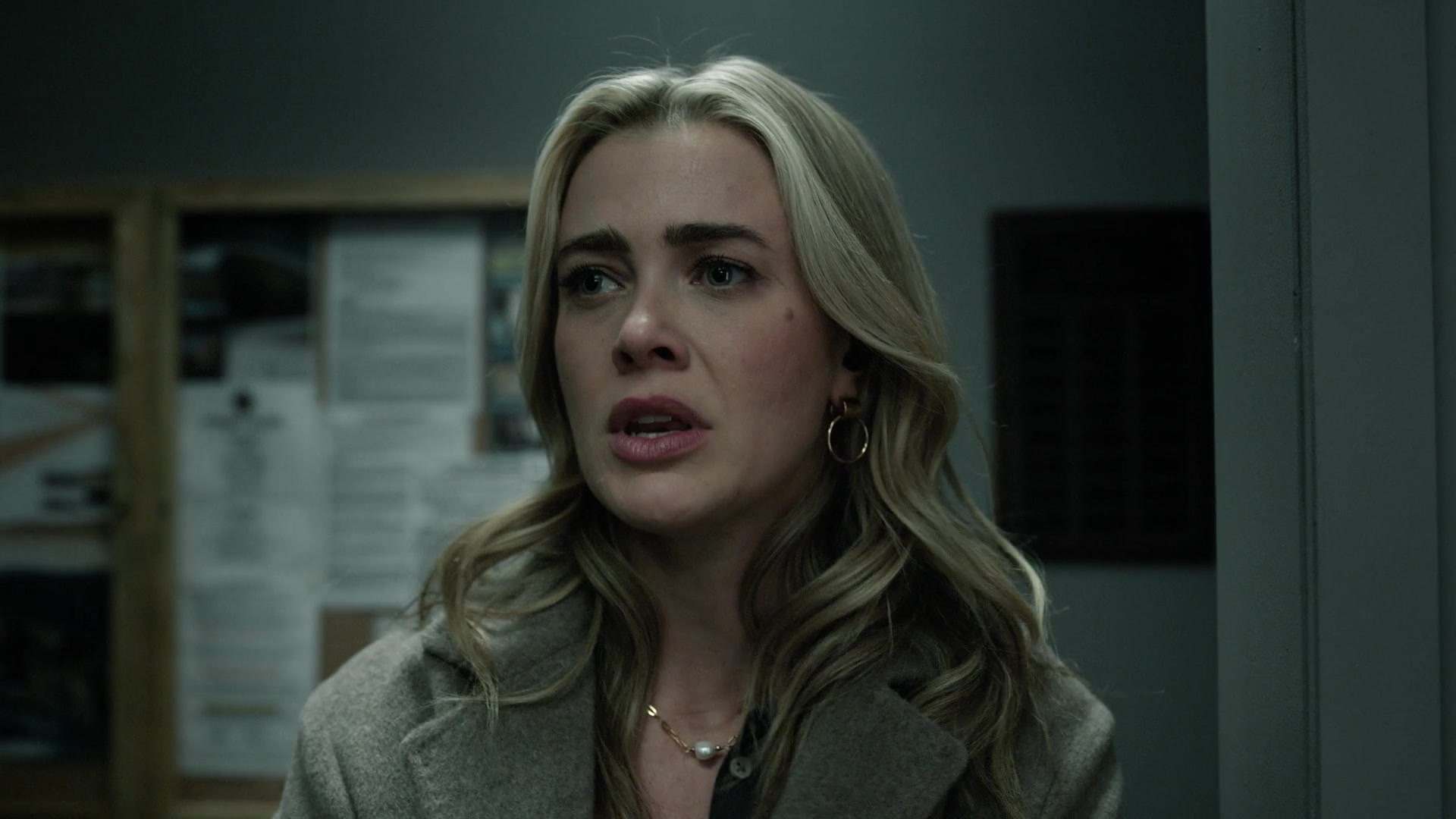 melissaroxburgharchives_thehuntingparty_3x08_caps_0233.jpg