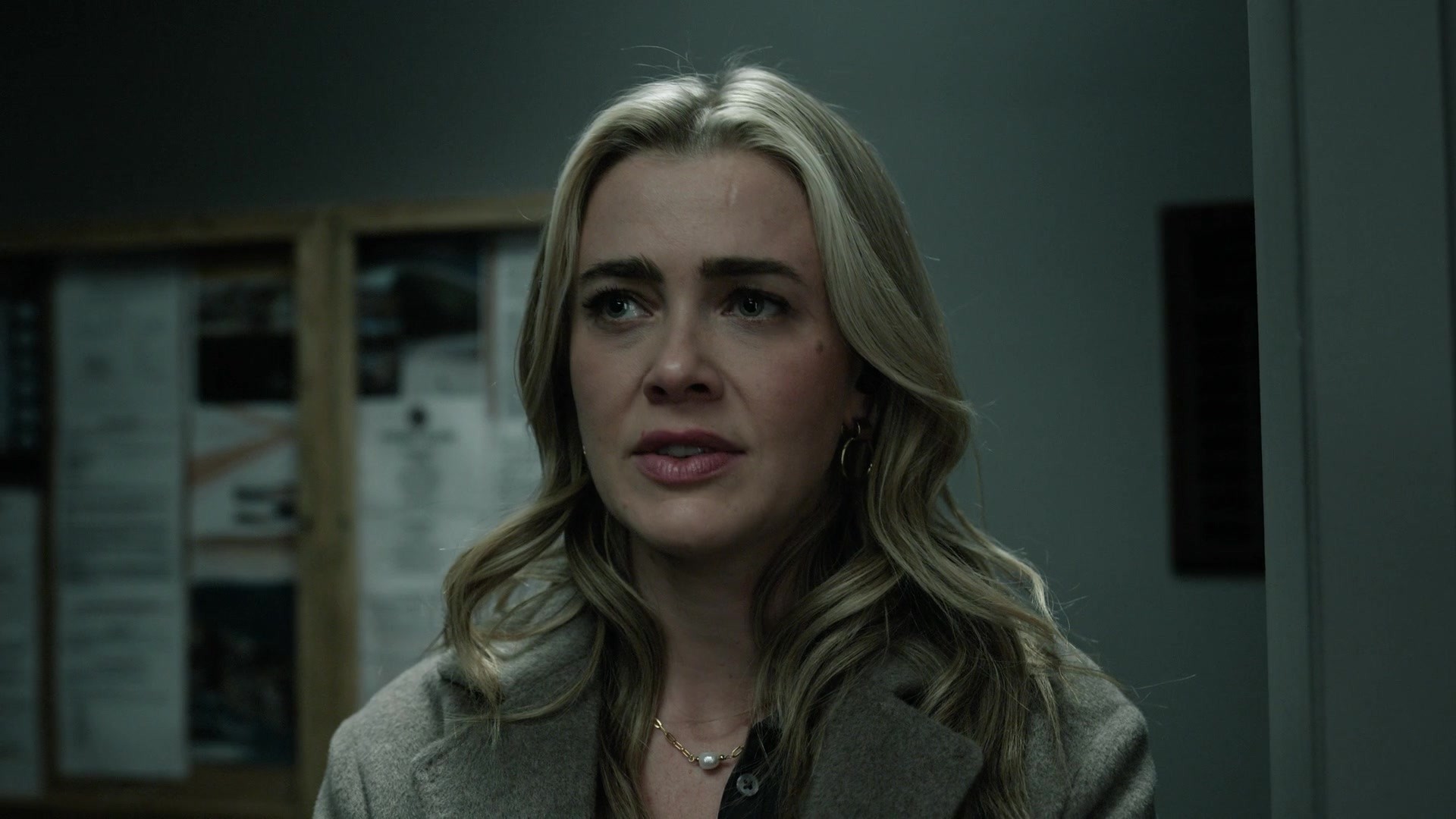 melissaroxburgharchives_thehuntingparty_3x08_caps_0234.jpg
