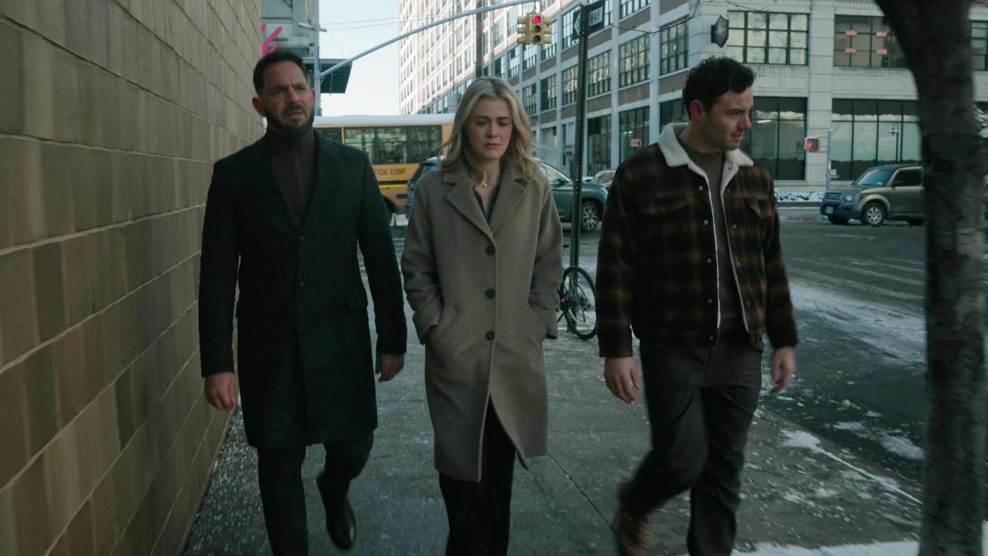 melissaroxburgharchives_thehuntingparty_3x08_caps_0268.jpg