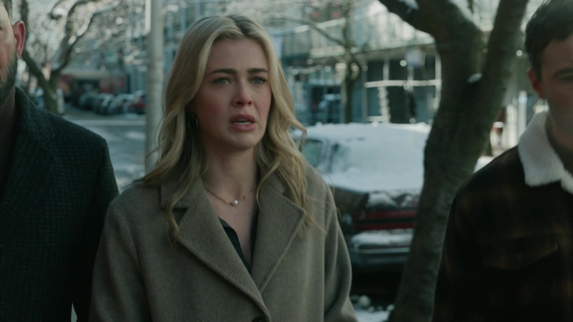 melissaroxburgharchives_thehuntingparty_3x08_caps_0289.jpg