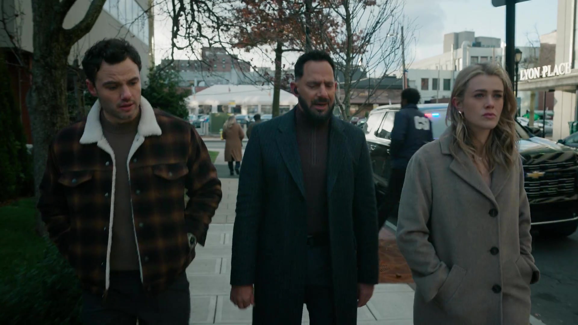 melissaroxburgharchives_thehuntingparty_3x08_caps_0301.jpg