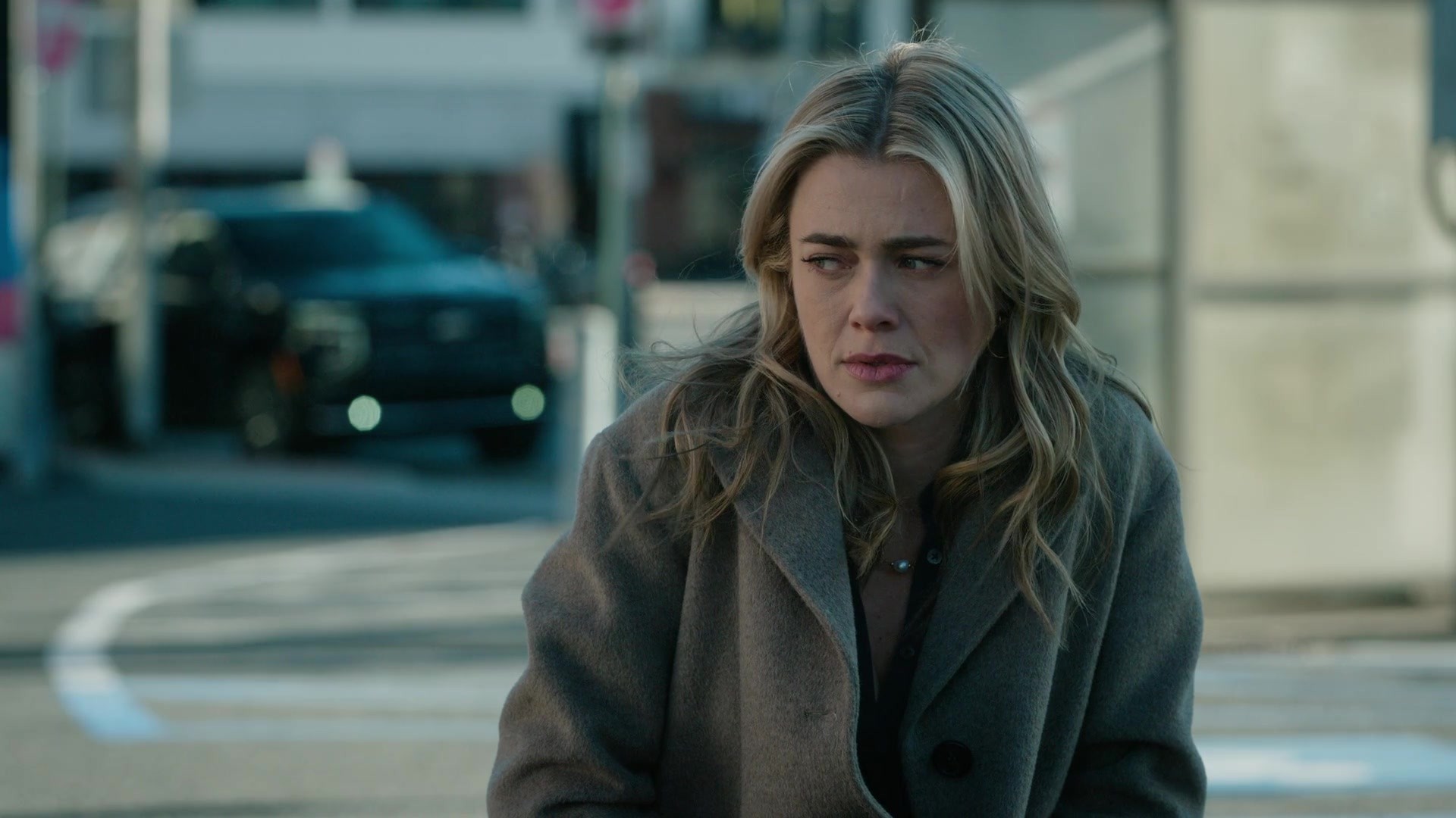 melissaroxburgharchives_thehuntingparty_3x08_caps_0373.jpg