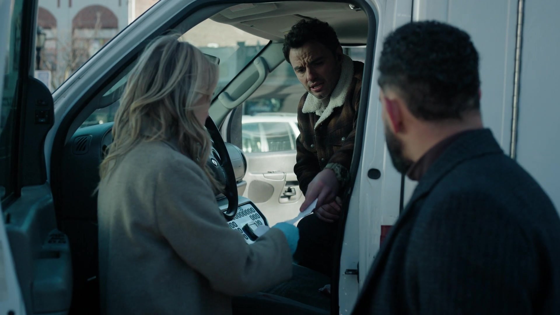 melissaroxburgharchives_thehuntingparty_3x08_caps_0403.jpg