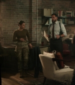 melissaroxburgharchives_thehuntingparty_3x08_caps_0009.jpg