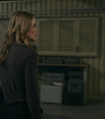 melissaroxburgharchives_thehuntingparty_3x08_caps_0039.jpg