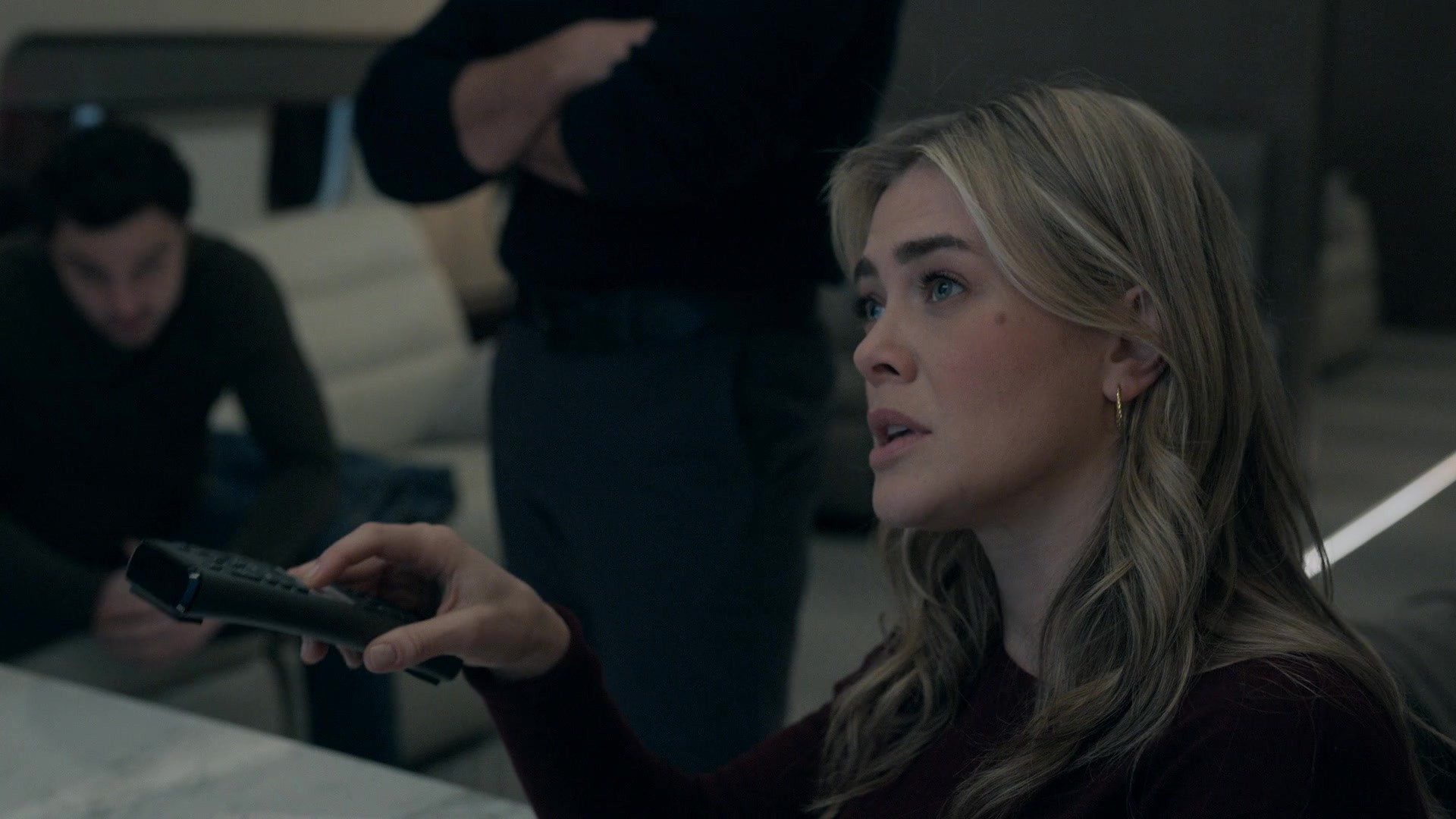 melissaroxburgharchives_thehuntingparty_2x09_caps_0080.jpg