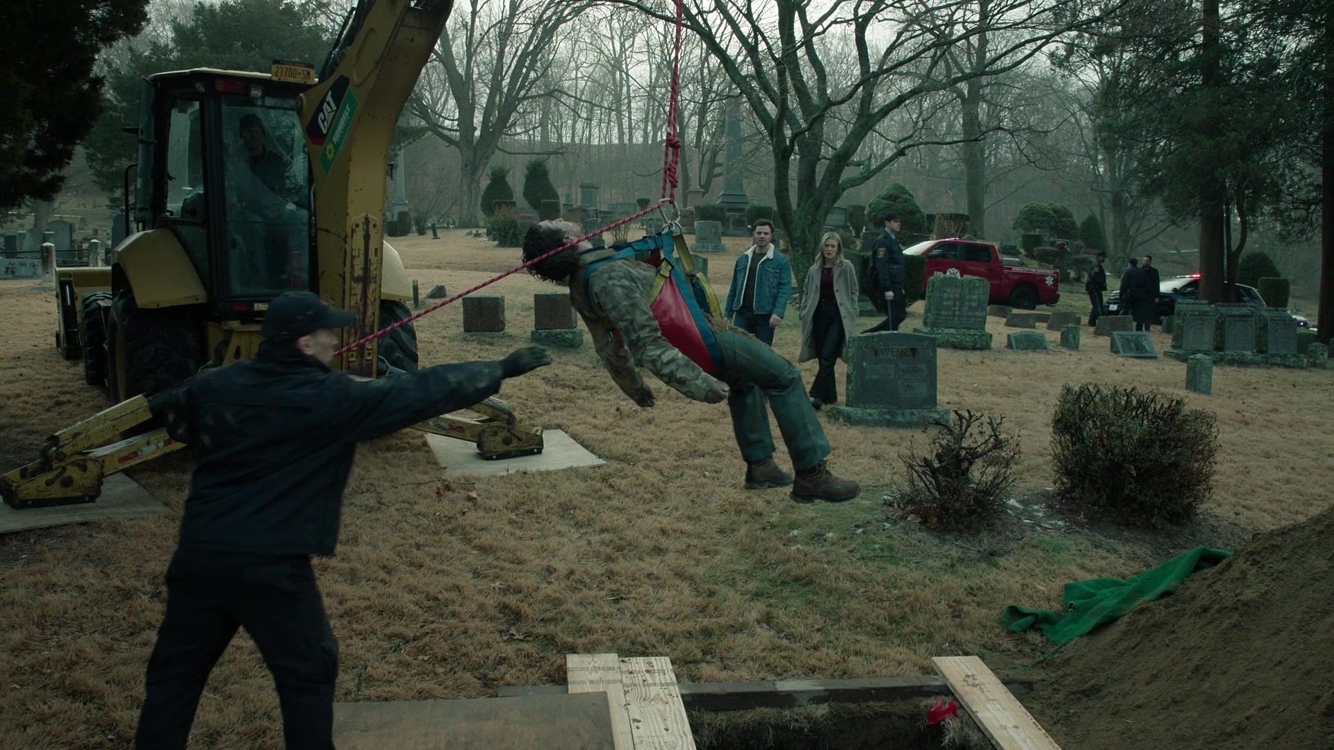 melissaroxburgharchives_thehuntingparty_2x09_caps_0208.jpg