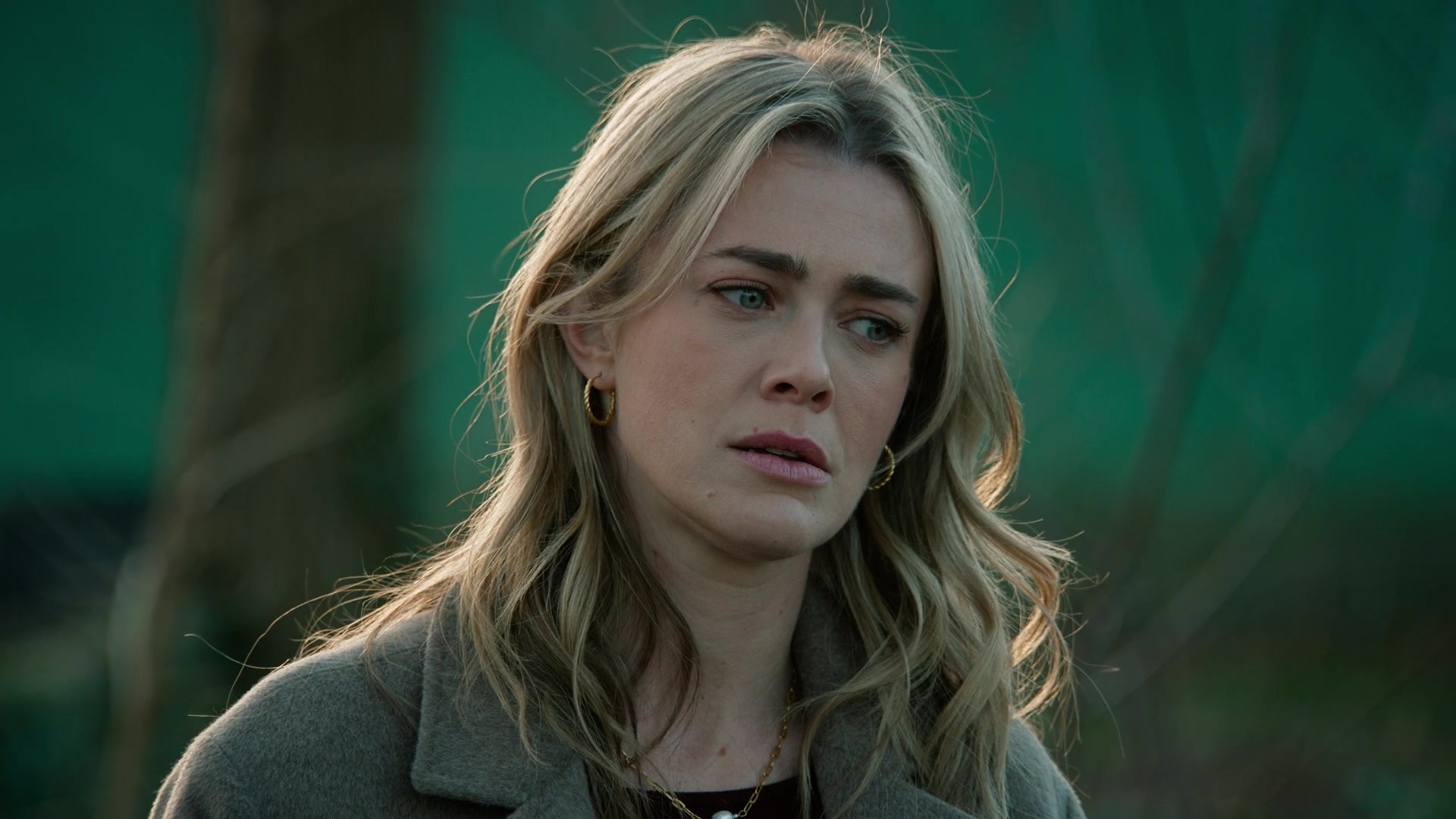 melissaroxburgharchives_thehuntingparty_2x09_caps_0275.jpg