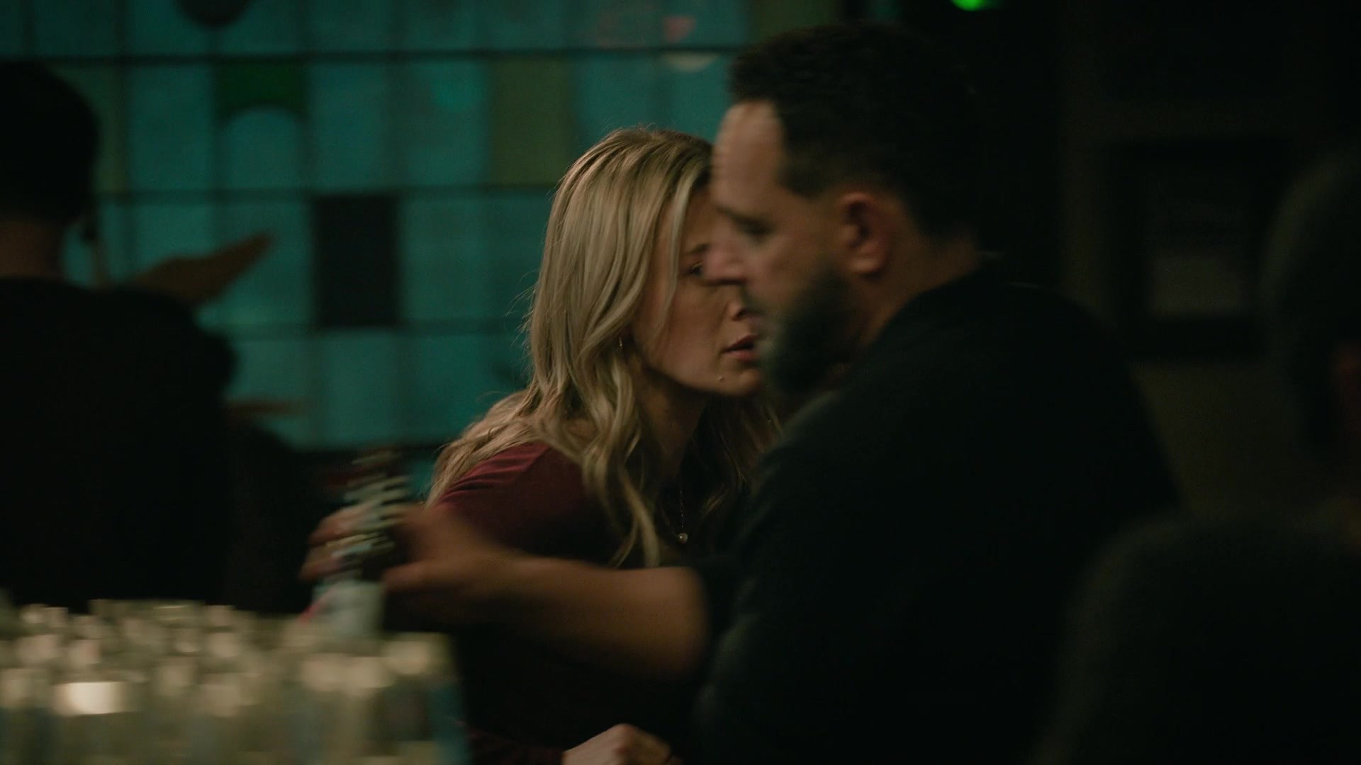 melissaroxburgharchives_thehuntingparty_2x09_caps_0393.jpg