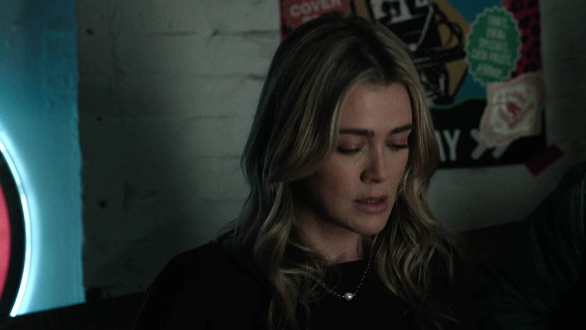 melissaroxburgharchives_thehuntingparty_2x09_caps_0451.jpg
