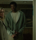 melissaroxburgharchives_thehuntingparty_2x09_caps_0129.jpg